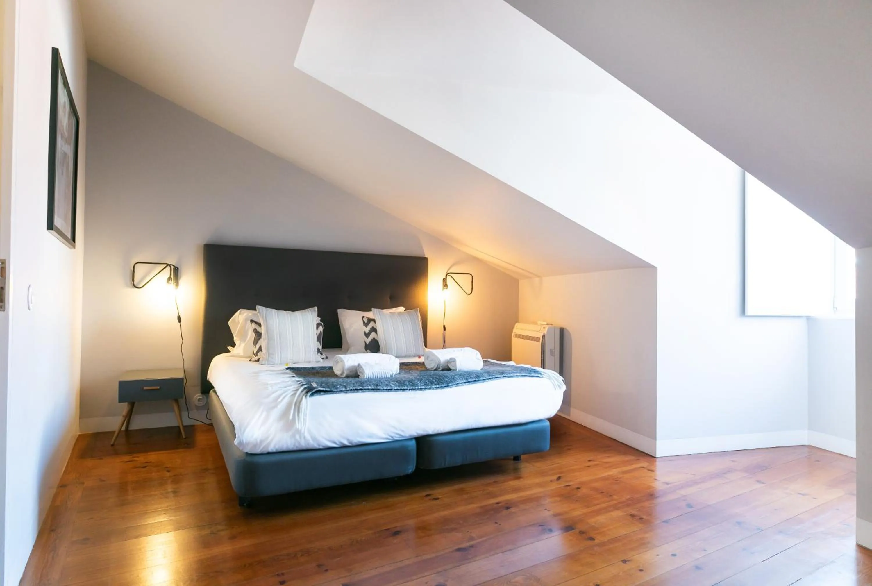 Bedroom, Bed in Lisbon Five Stars Apartments Combro 7