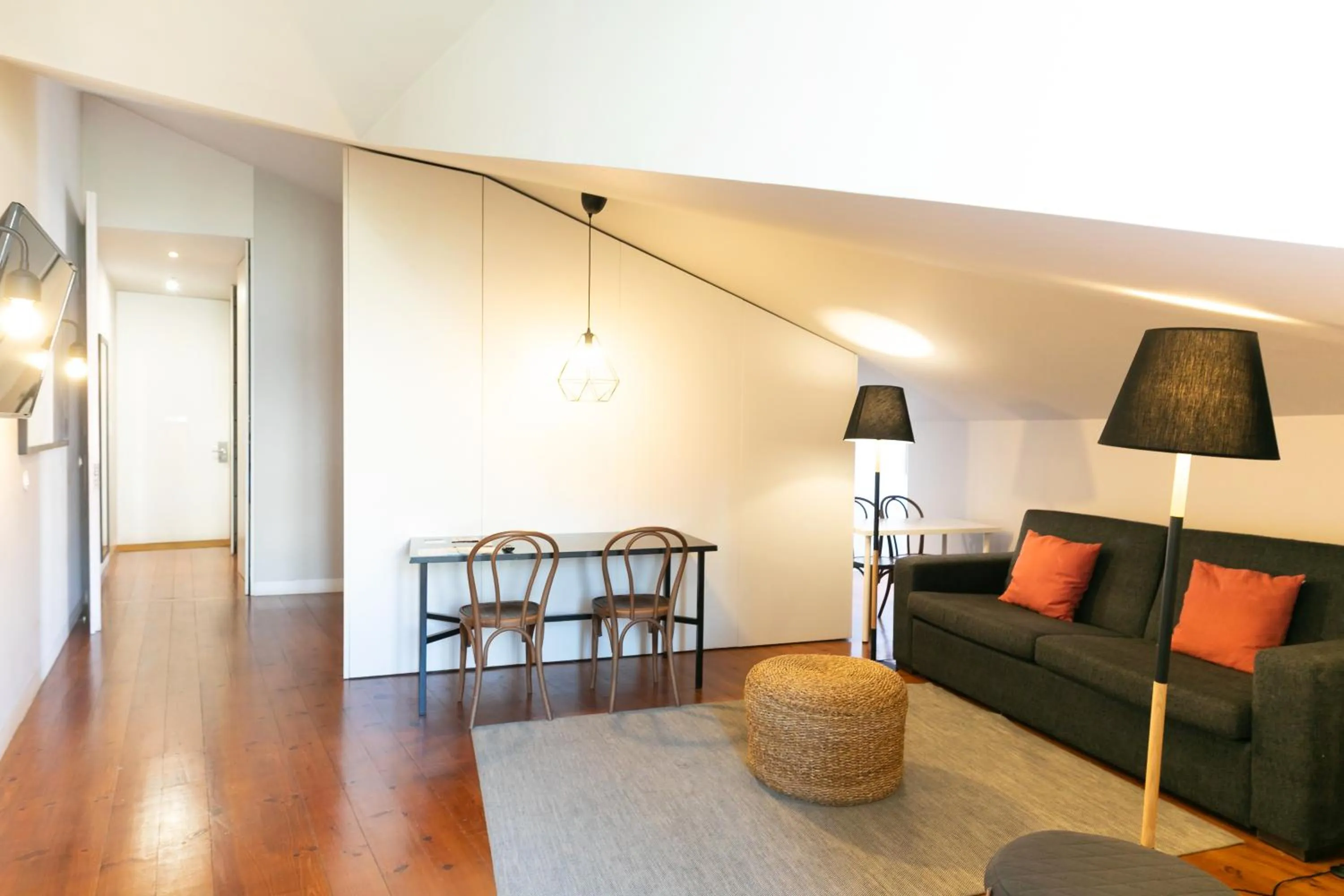 Living room in Lisbon Five Stars Apartments Combro 7