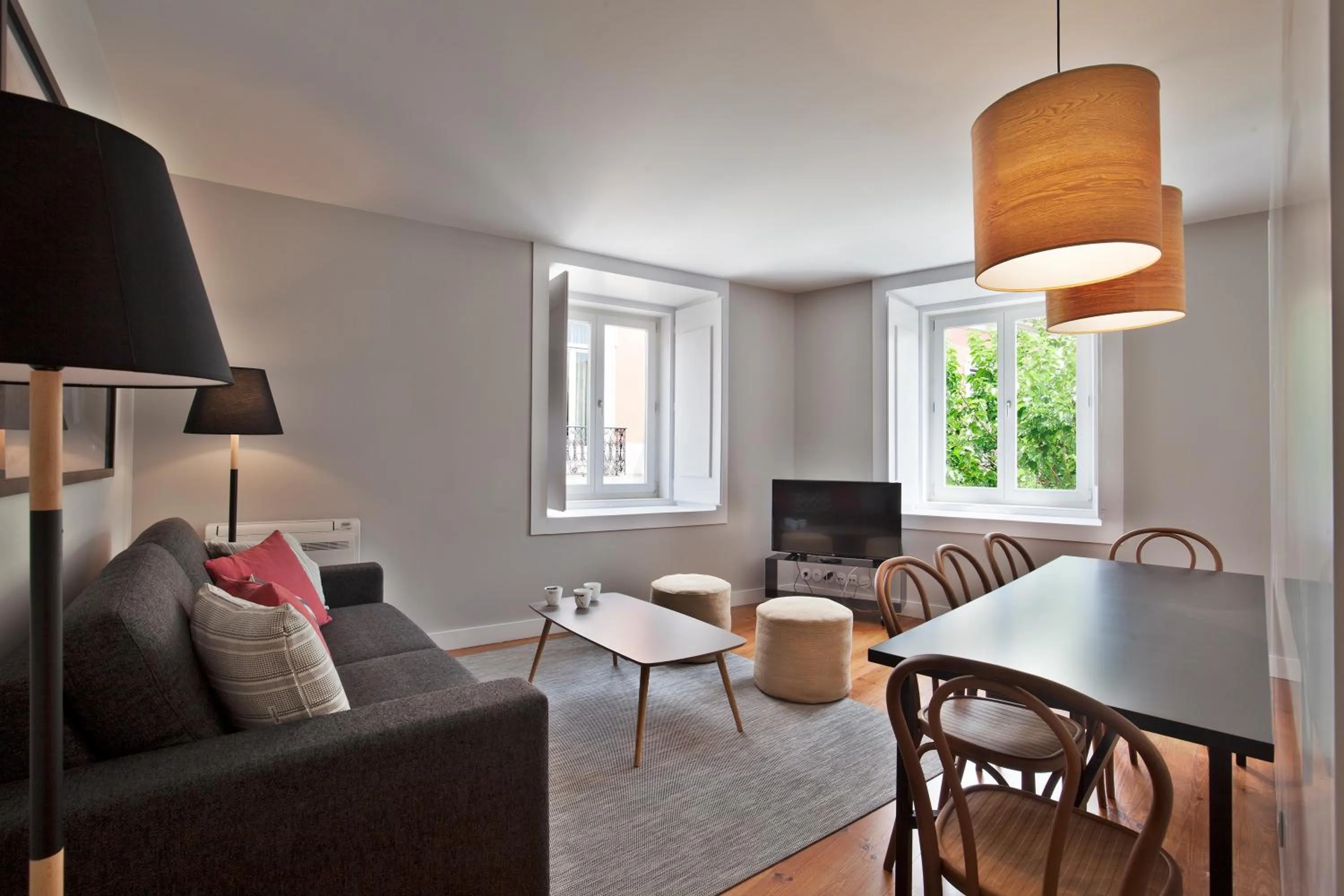 Living room in Lisbon Five Stars Apartments Combro 7