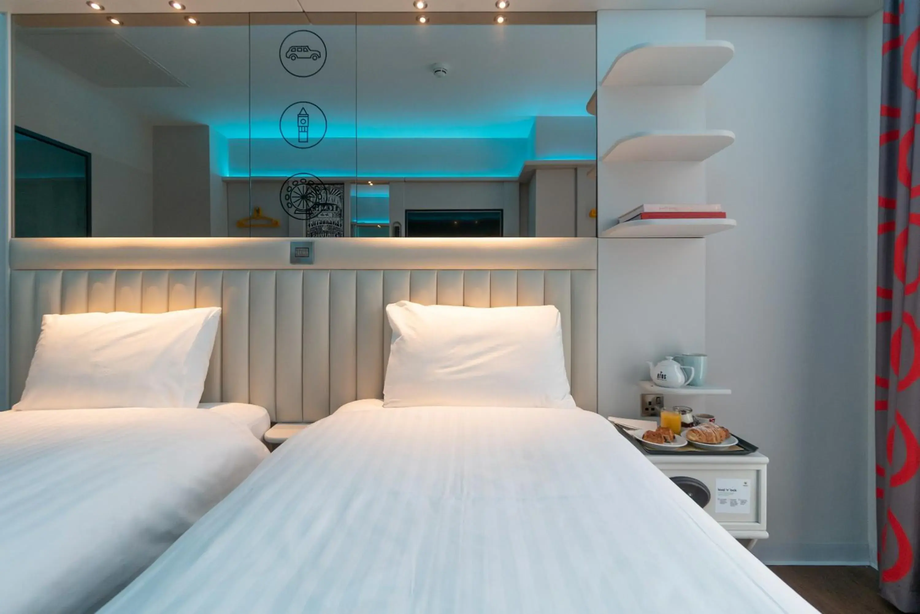 Accessible Twin - single occupancy - No Window in Point A Hotel London Shoreditch Accessible Twin - single occupancy - No Window in Point A Hotel London Shoreditch