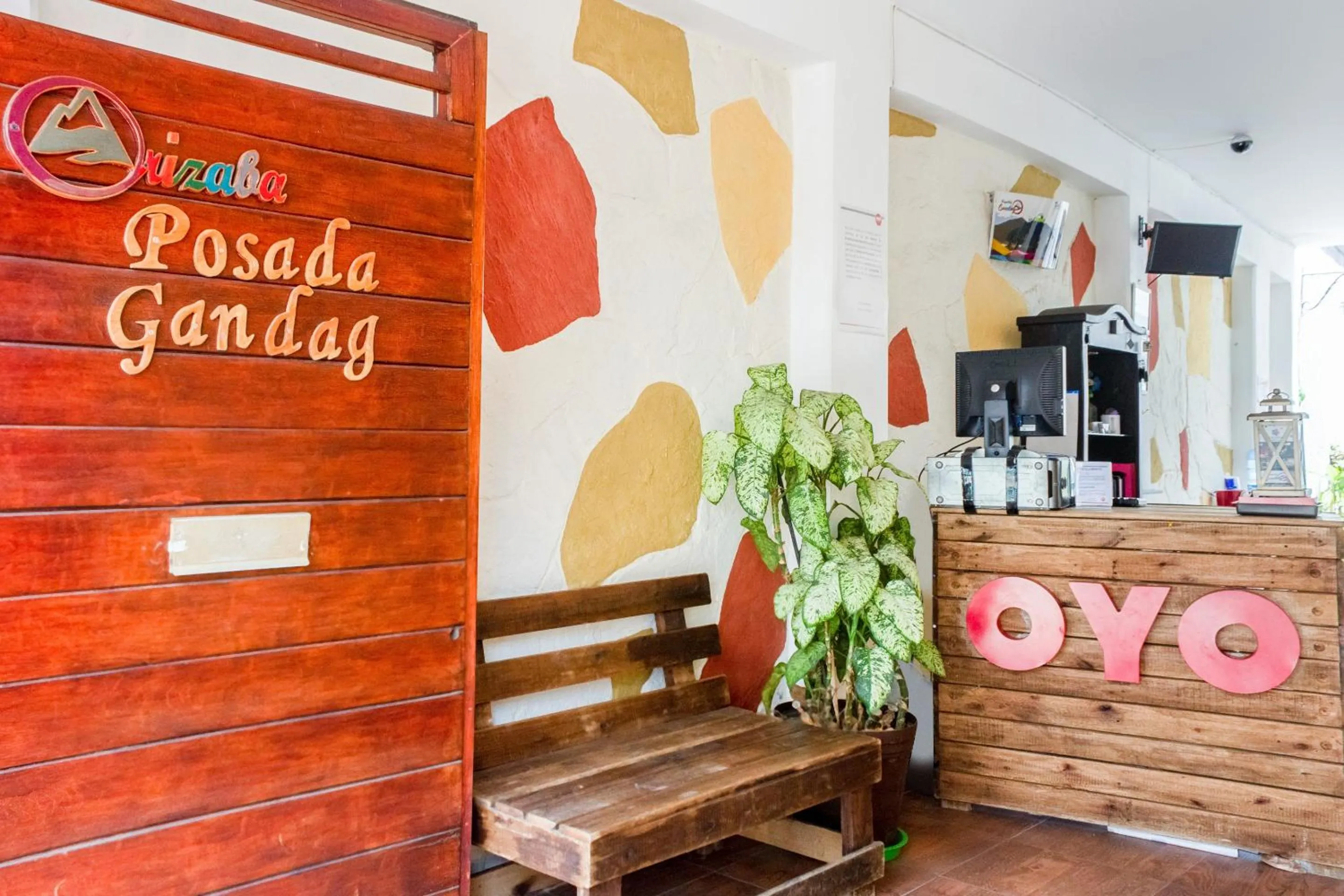 Lobby or reception in OYO Hotel Gandag