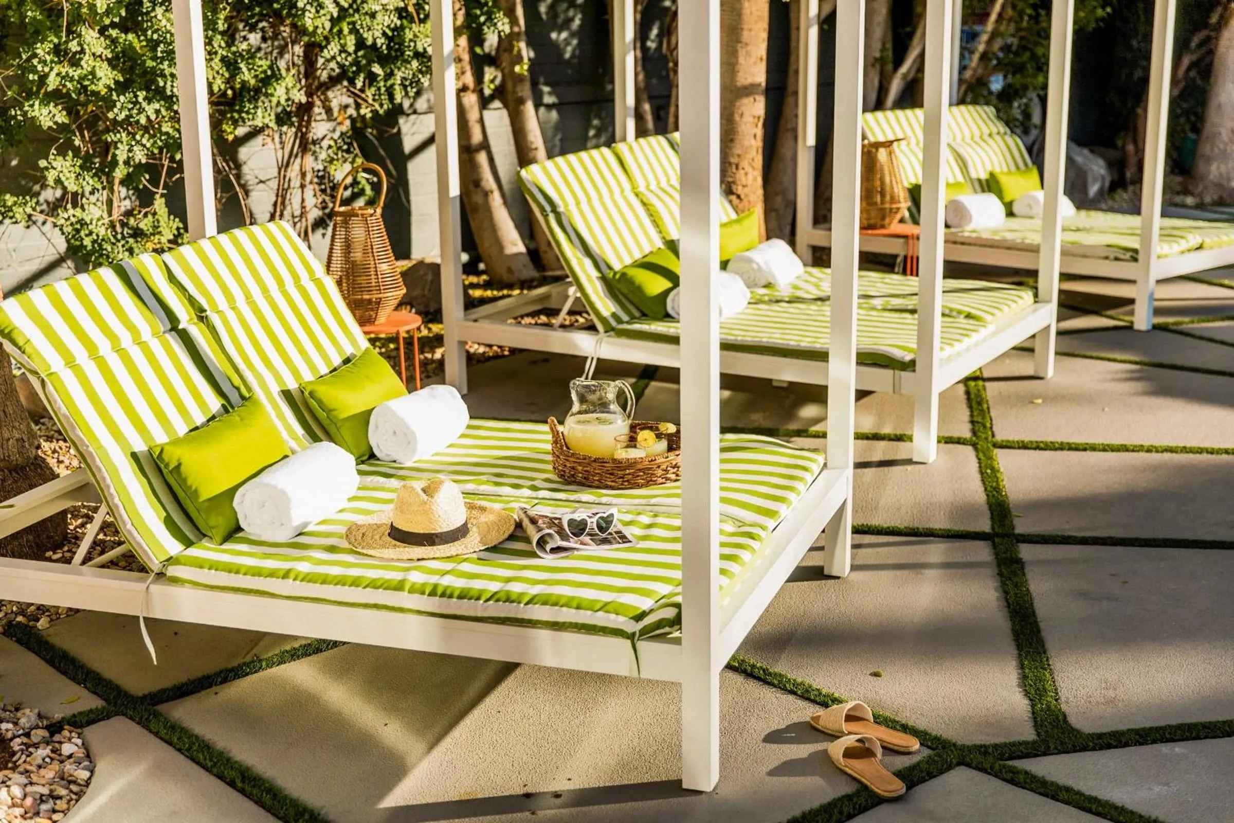 Other in The Wesley by AvantStay Mid-Century Modern Oasis with Pool