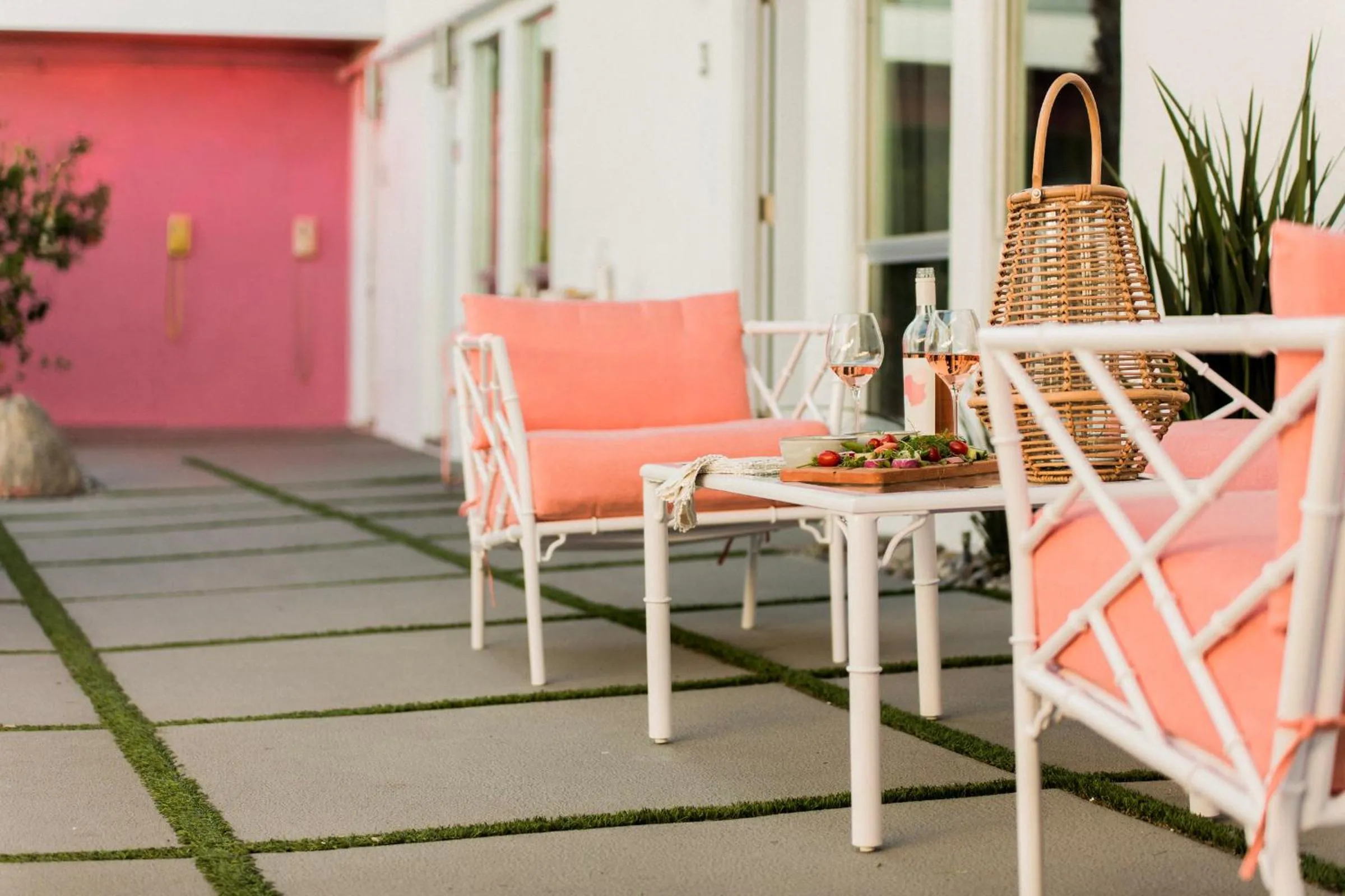 The Wesley by AvantStay Mid-Century Modern Oasis with Pool