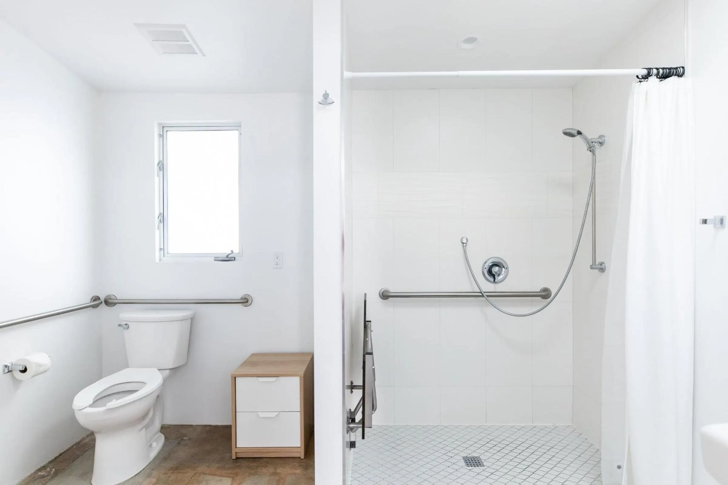 Other in The Wesley by AvantStay Mid-Century Modern Oasis with Pool