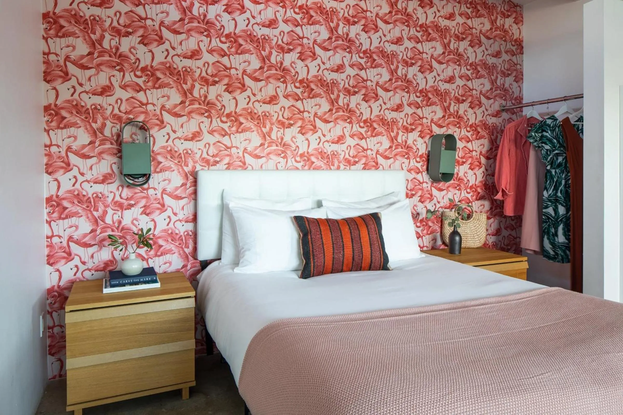 Other, Bed in The Wesley by AvantStay Mid-Century Modern Oasis with Pool