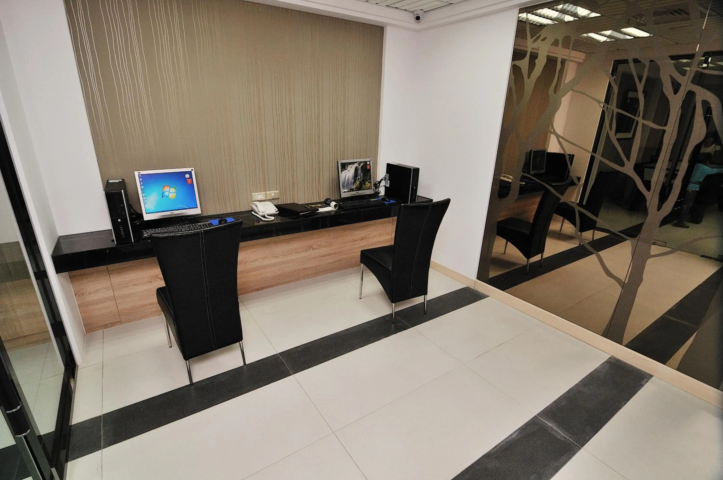 Business facilities in Yundeng Landscape Hotel