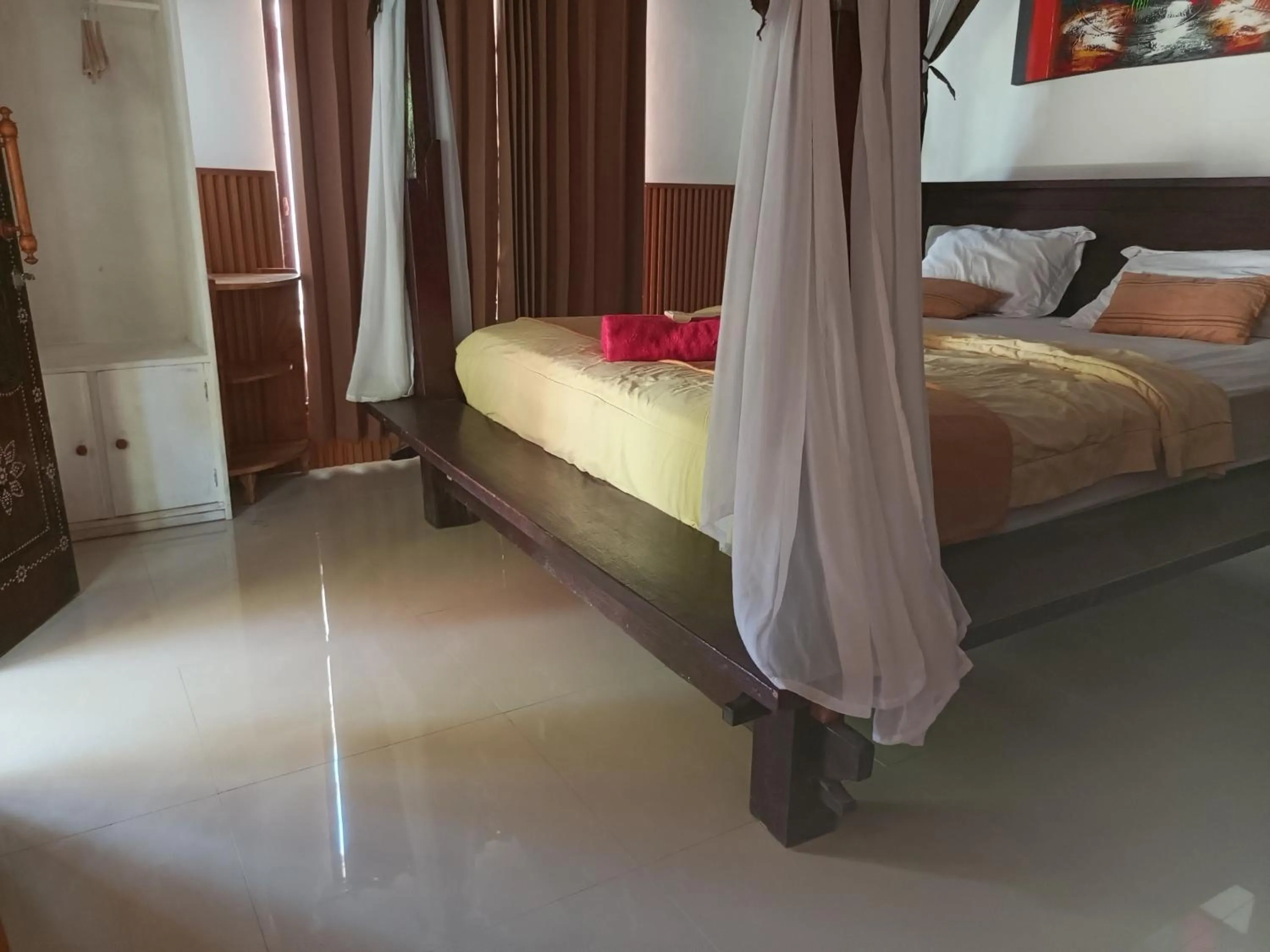 Bed in Banana Leaf Resort