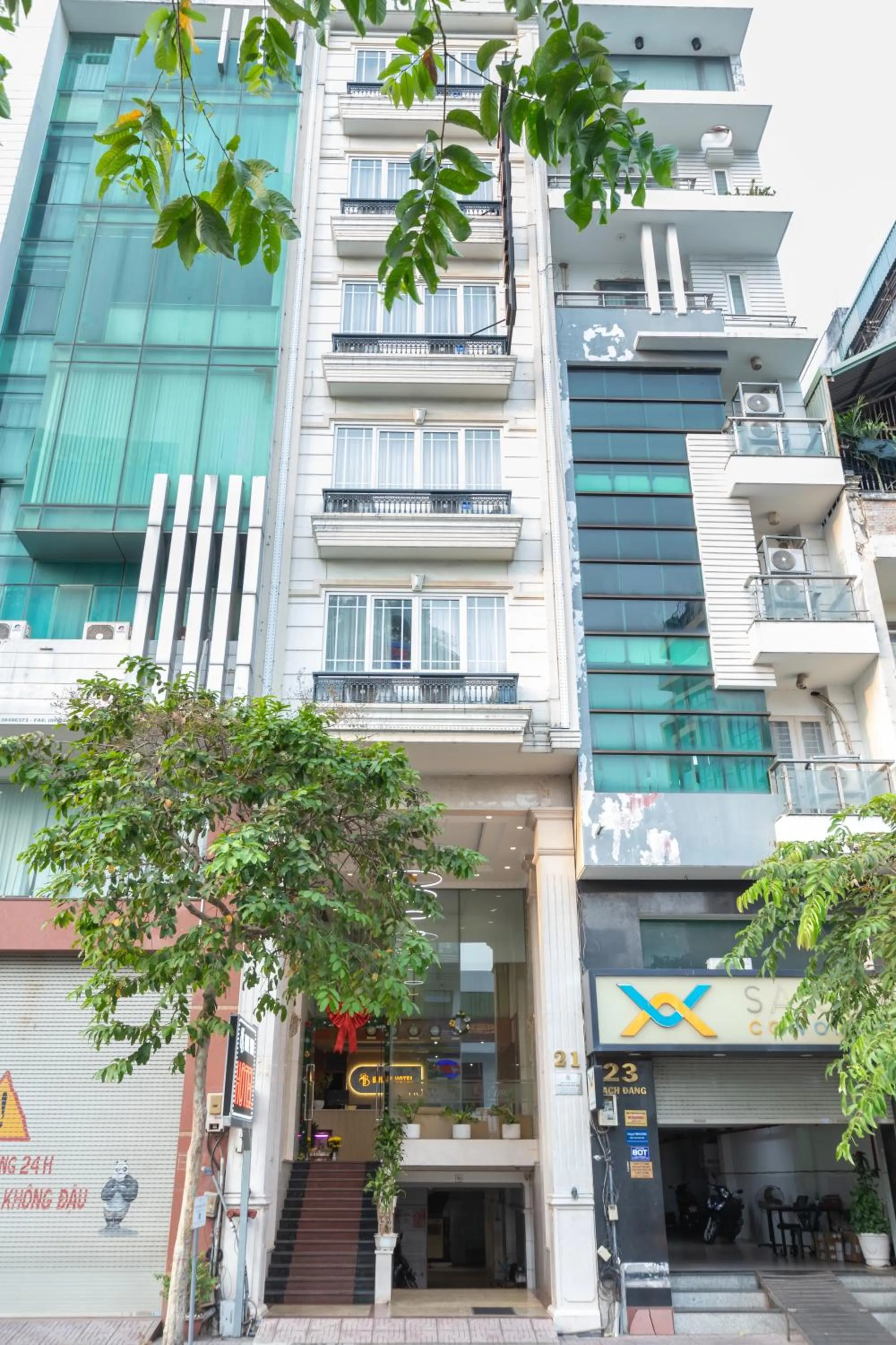 Property building in Bin Bin 10 - Mimosa Hotel Near Tan Son Nhat Airport