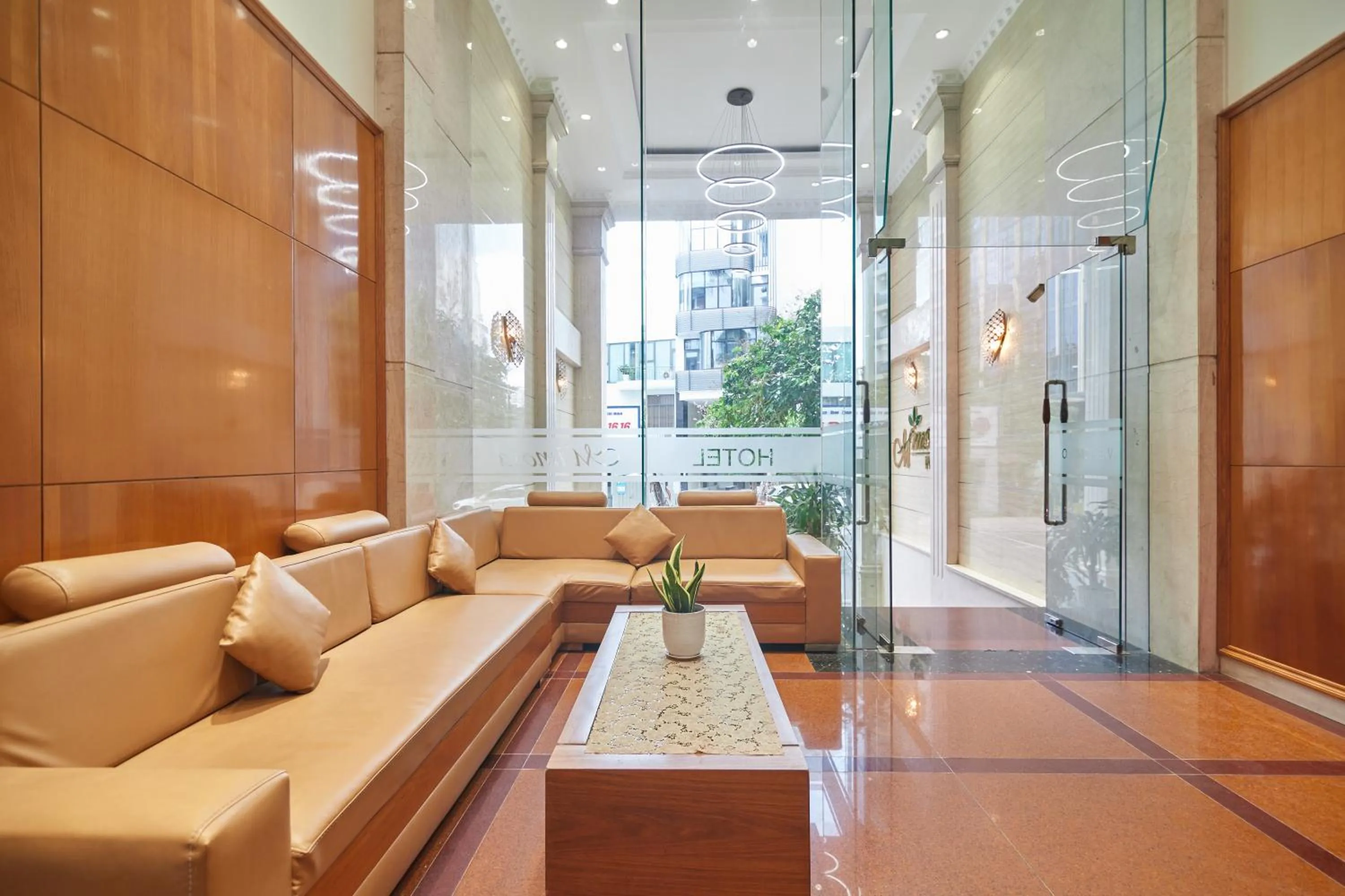 Seating area in Bin Bin 10 - Mimosa Hotel Near Tan Son Nhat Airport