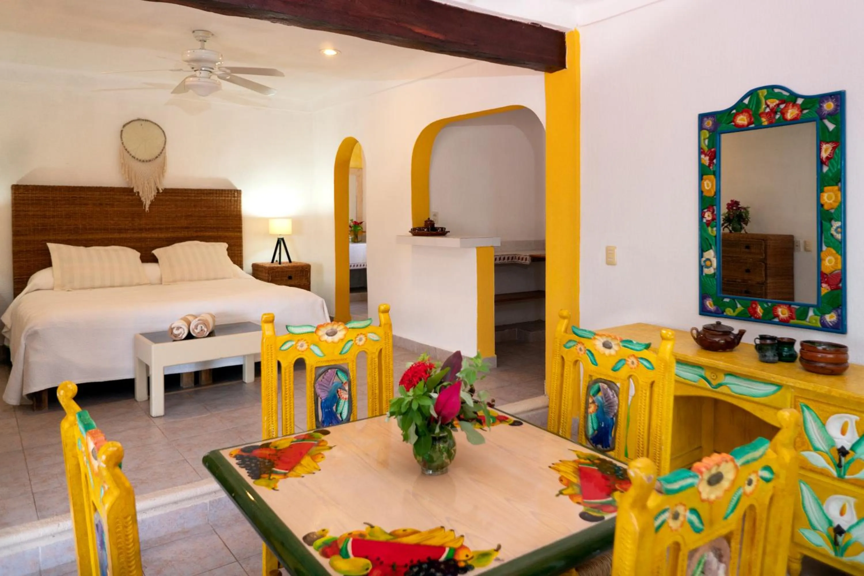 Bedroom, Bed in Casa Bonita and villas