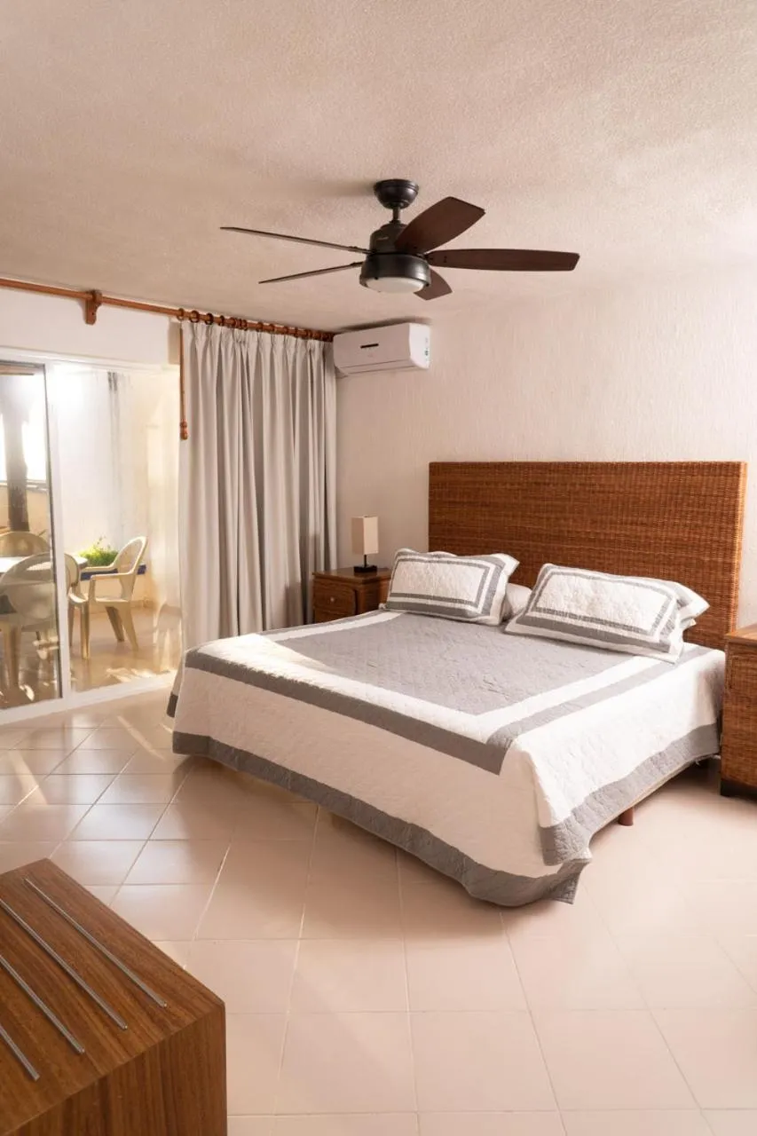 Bedroom, Bed in Casa Bonita and villas