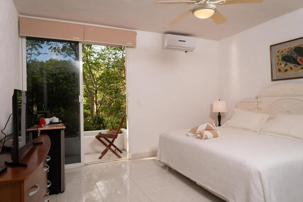 Bed in Casa Bonita and villas