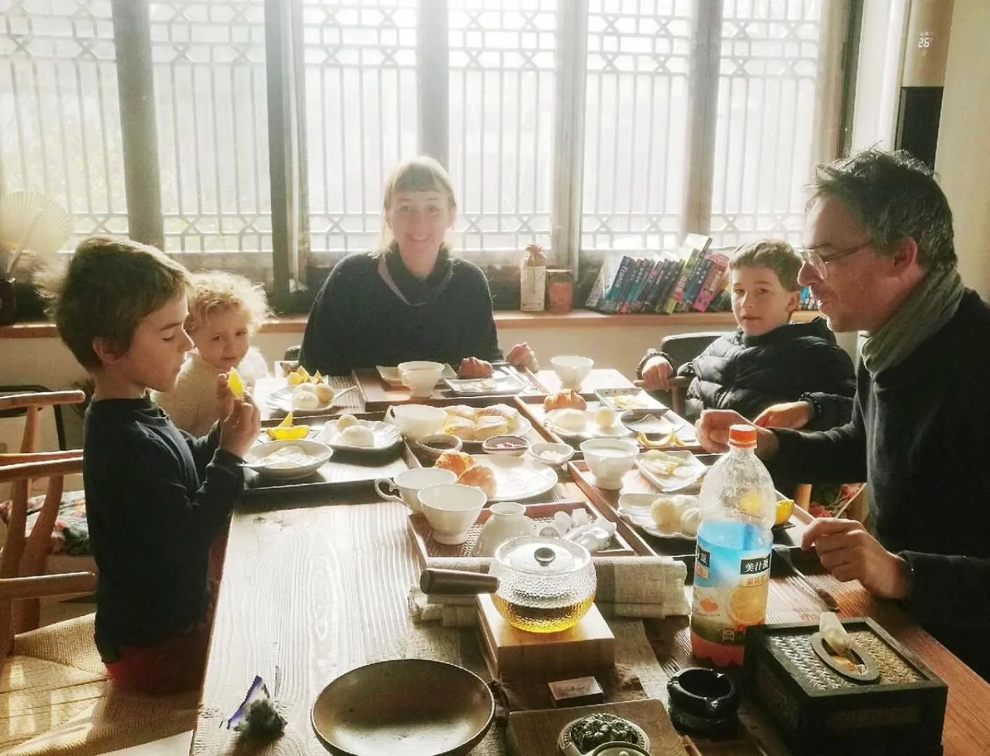 Family in Pure-Land Villa