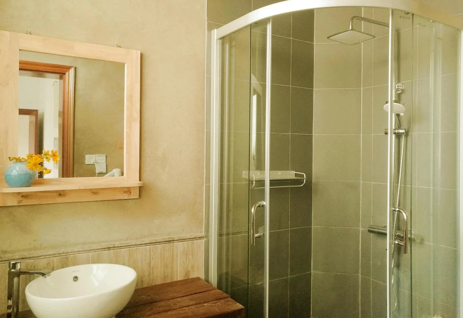 Shower in Pure-Land Villa