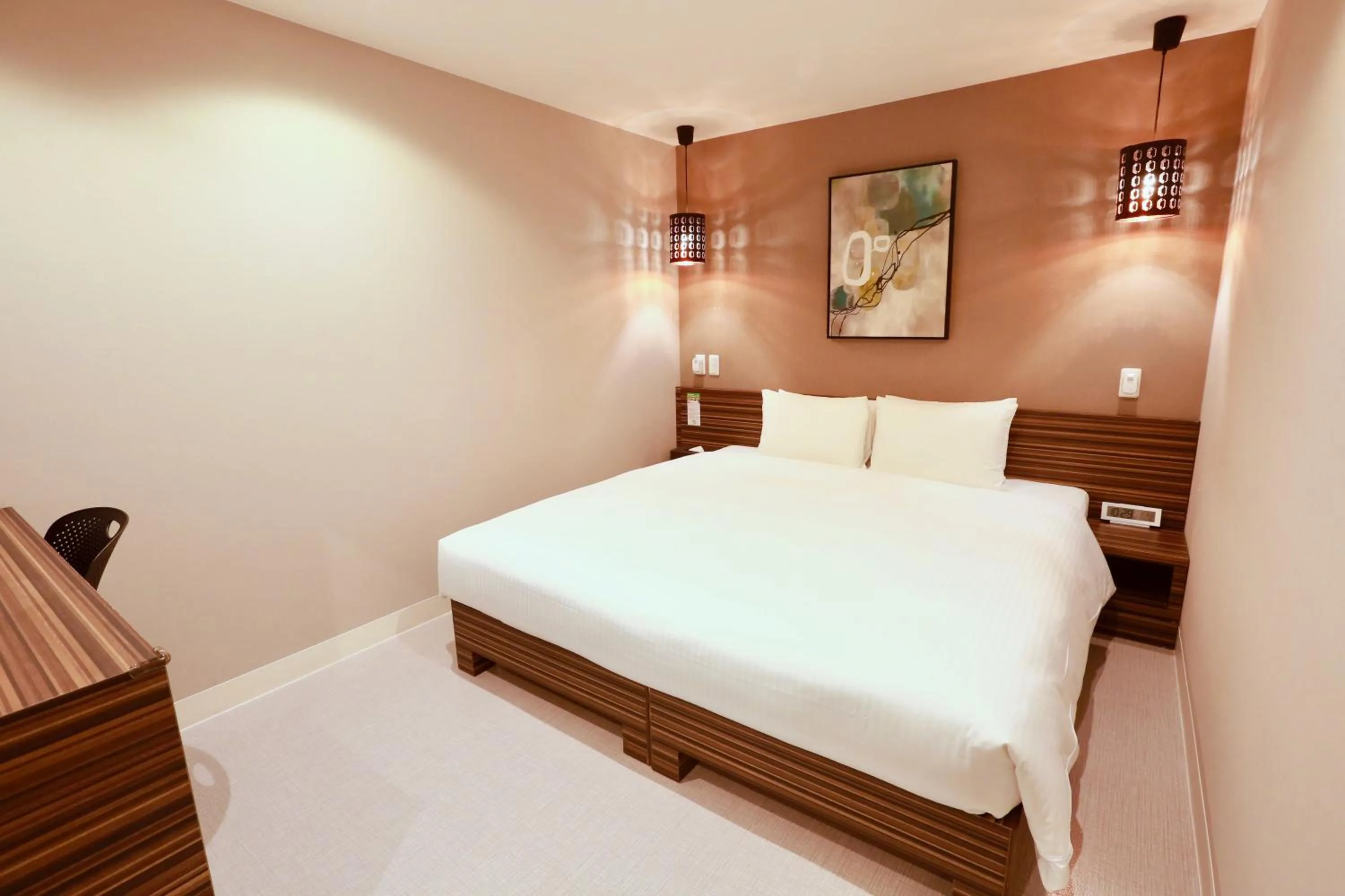 Photo of the whole room, Bed in Hotel 88 Shinsaibashi