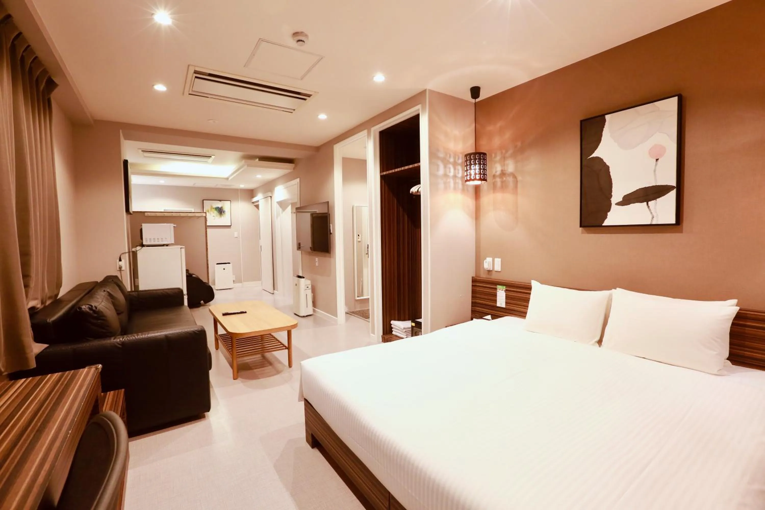 Photo of the whole room, Bed in Hotel 88 Shinsaibashi