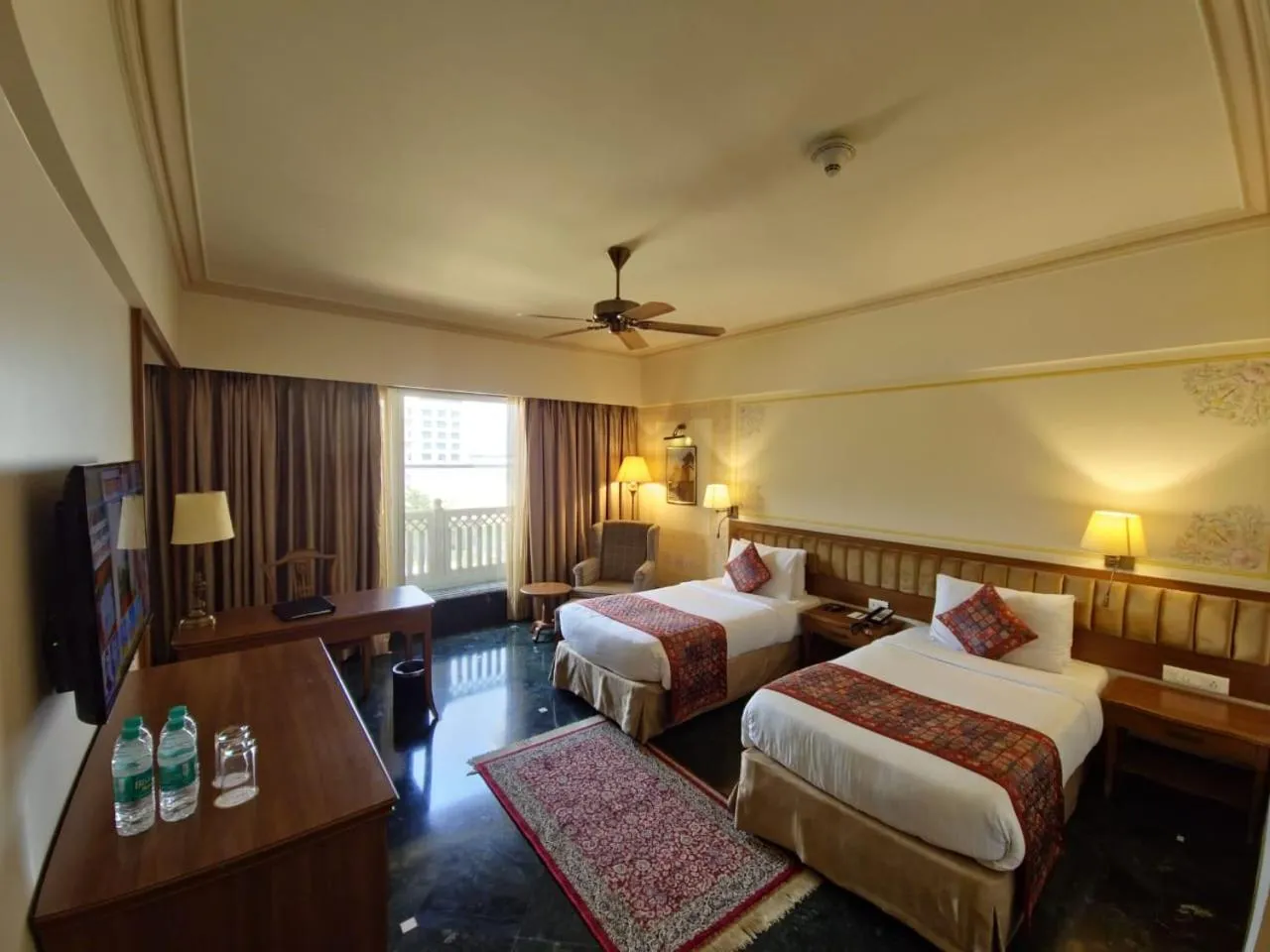 Bed in Indana Palace Jaipur