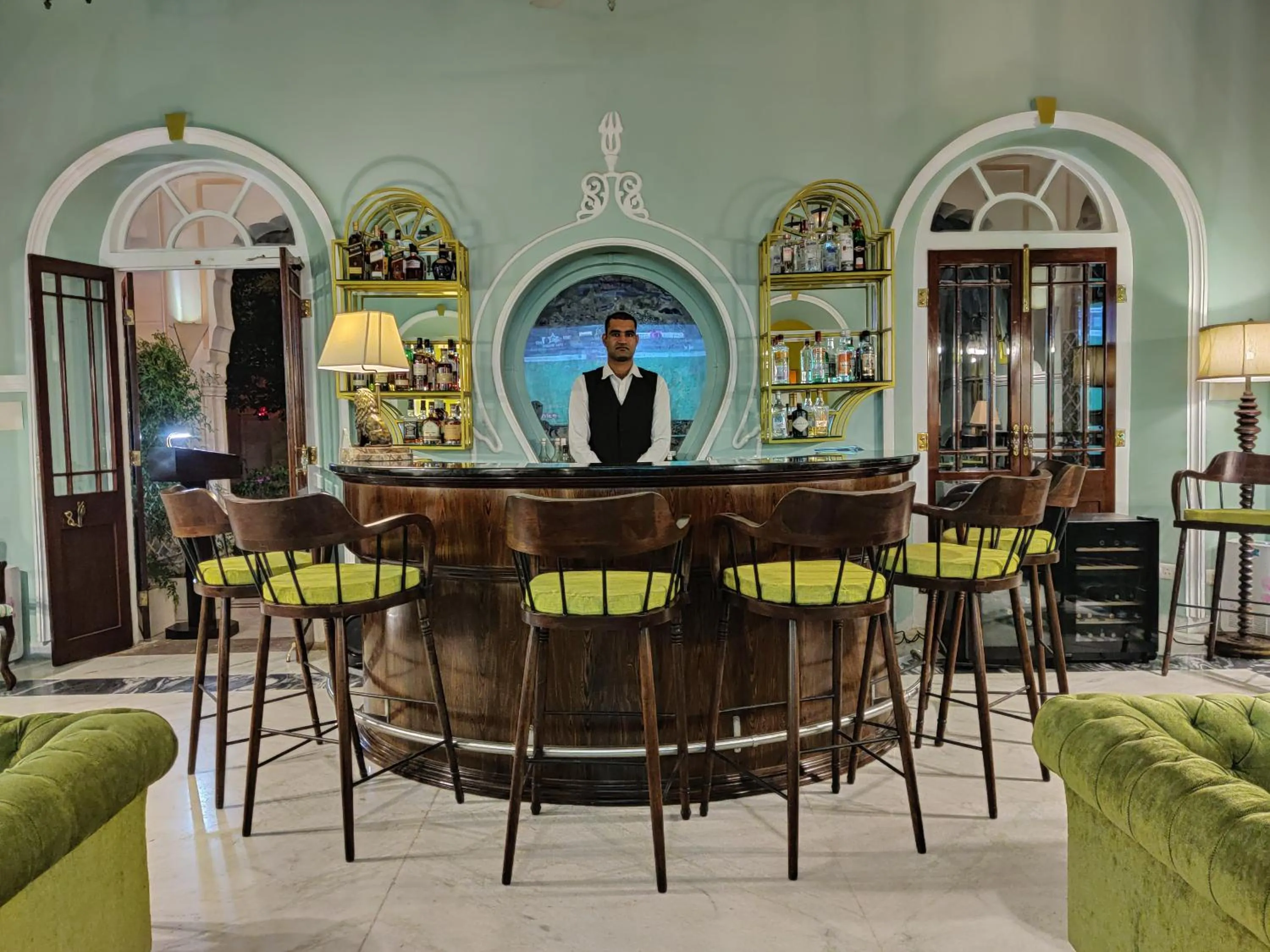 Lounge or bar in Mandawa Haveli