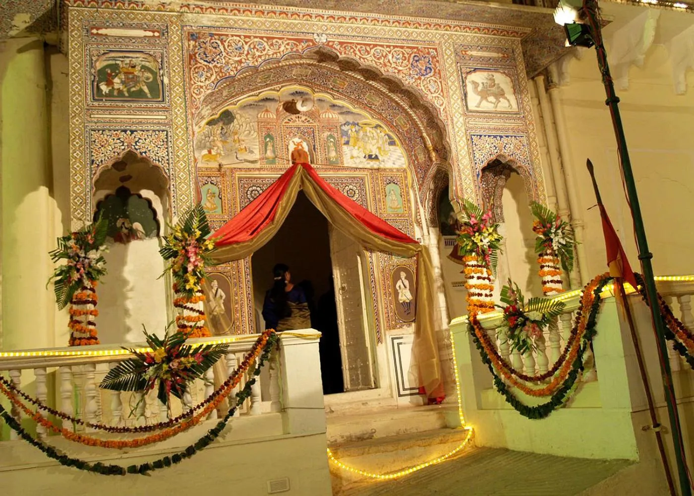 Facade/entrance in Hotel Castle Mandawa