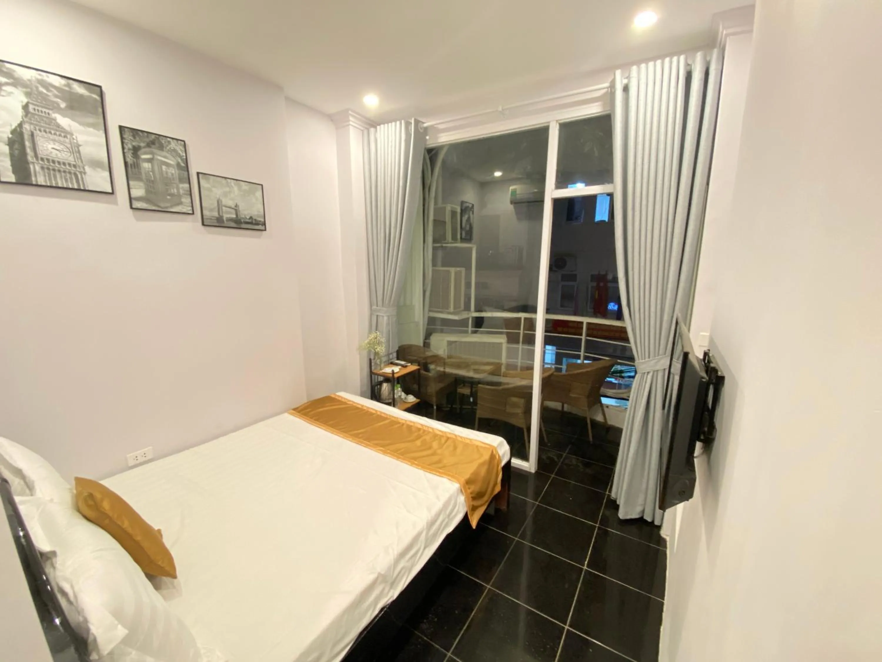 Bedroom, Bed in Thức at 3am - Old Quarter Hanoi Lotus