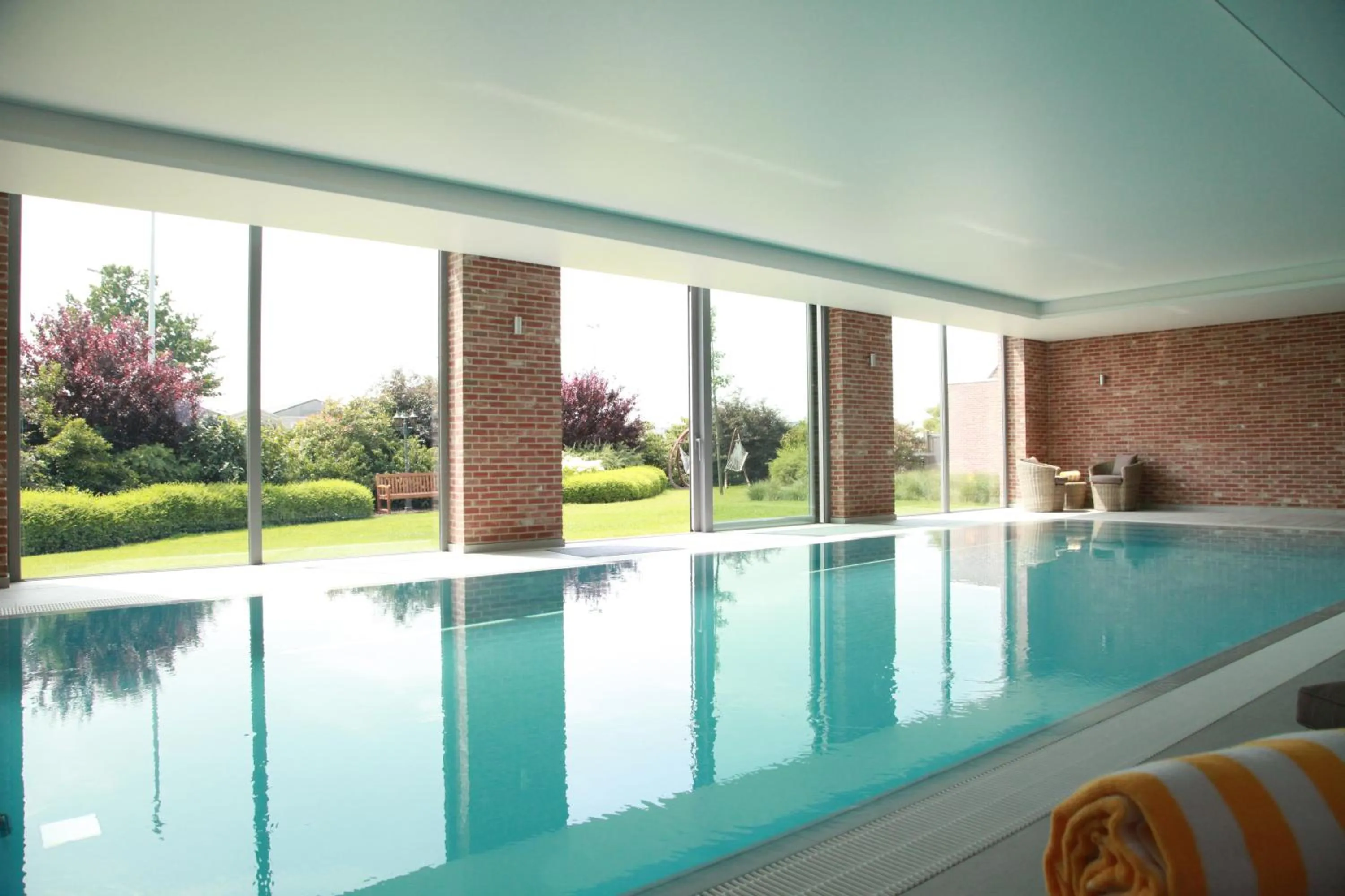 Swimming pool in Hotel Callecanes