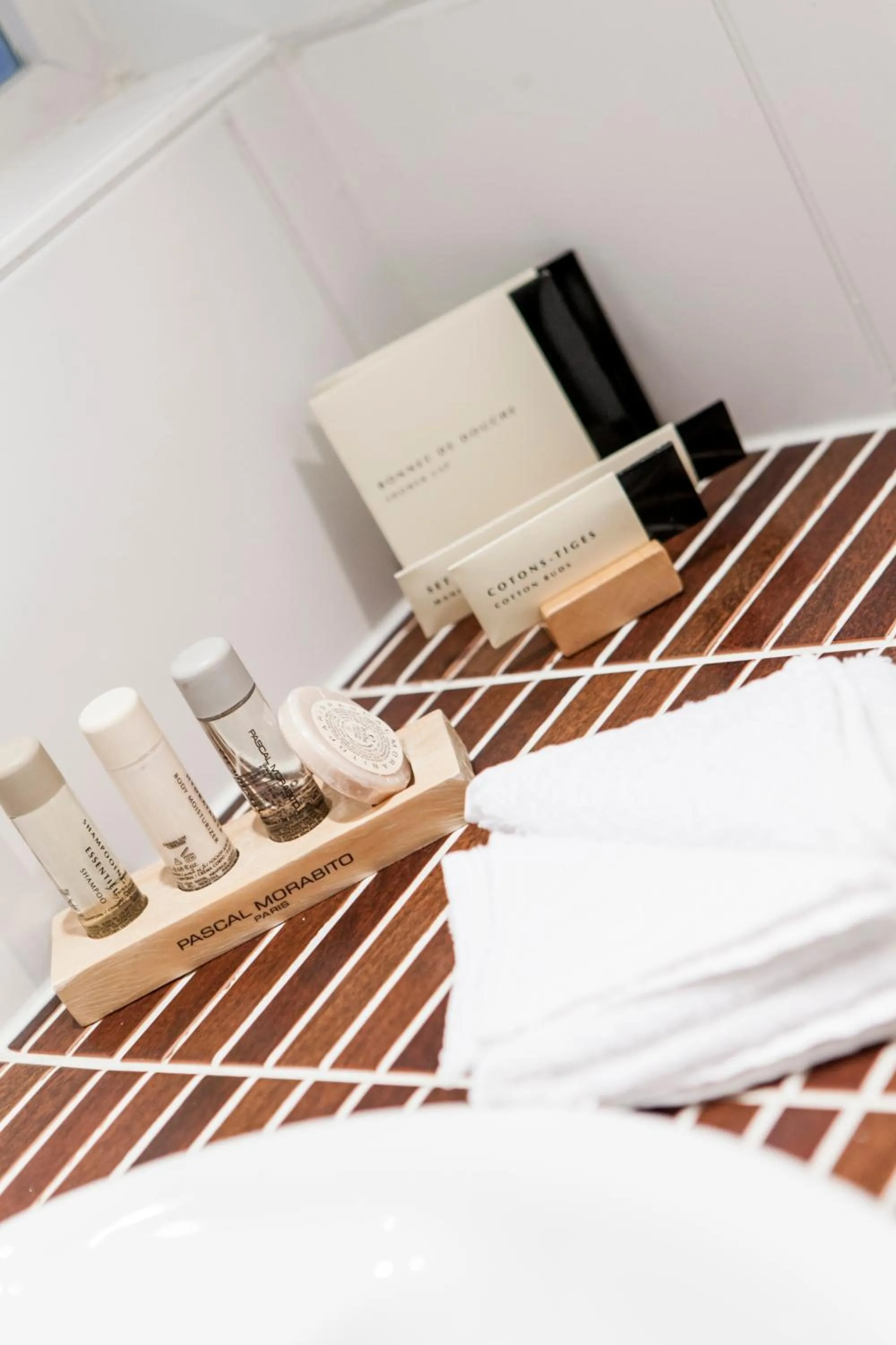 Bathroom in Progress Hotel