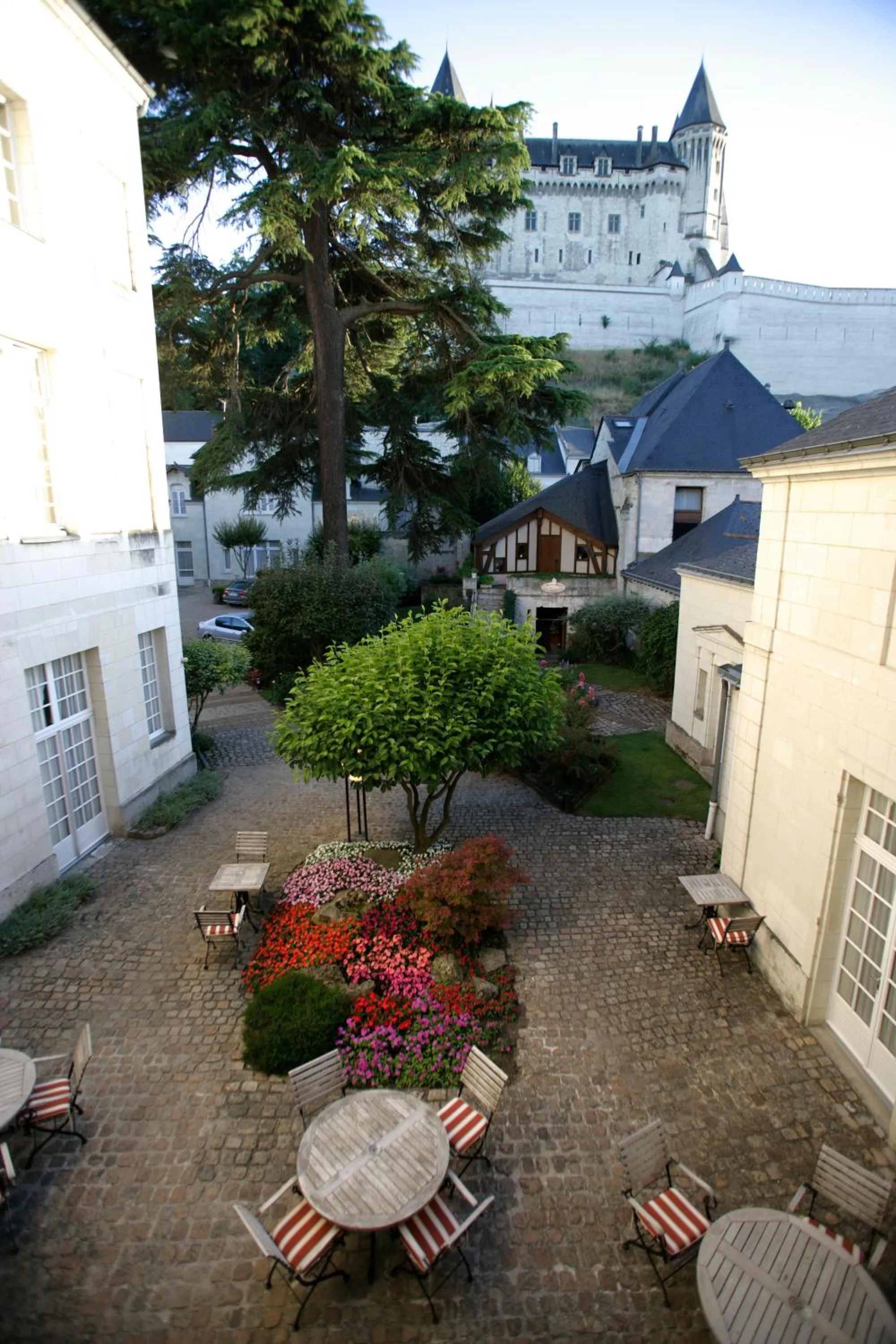 Balcony/Terrace in Hôtel Anne d'Anjou, The Originals Collection