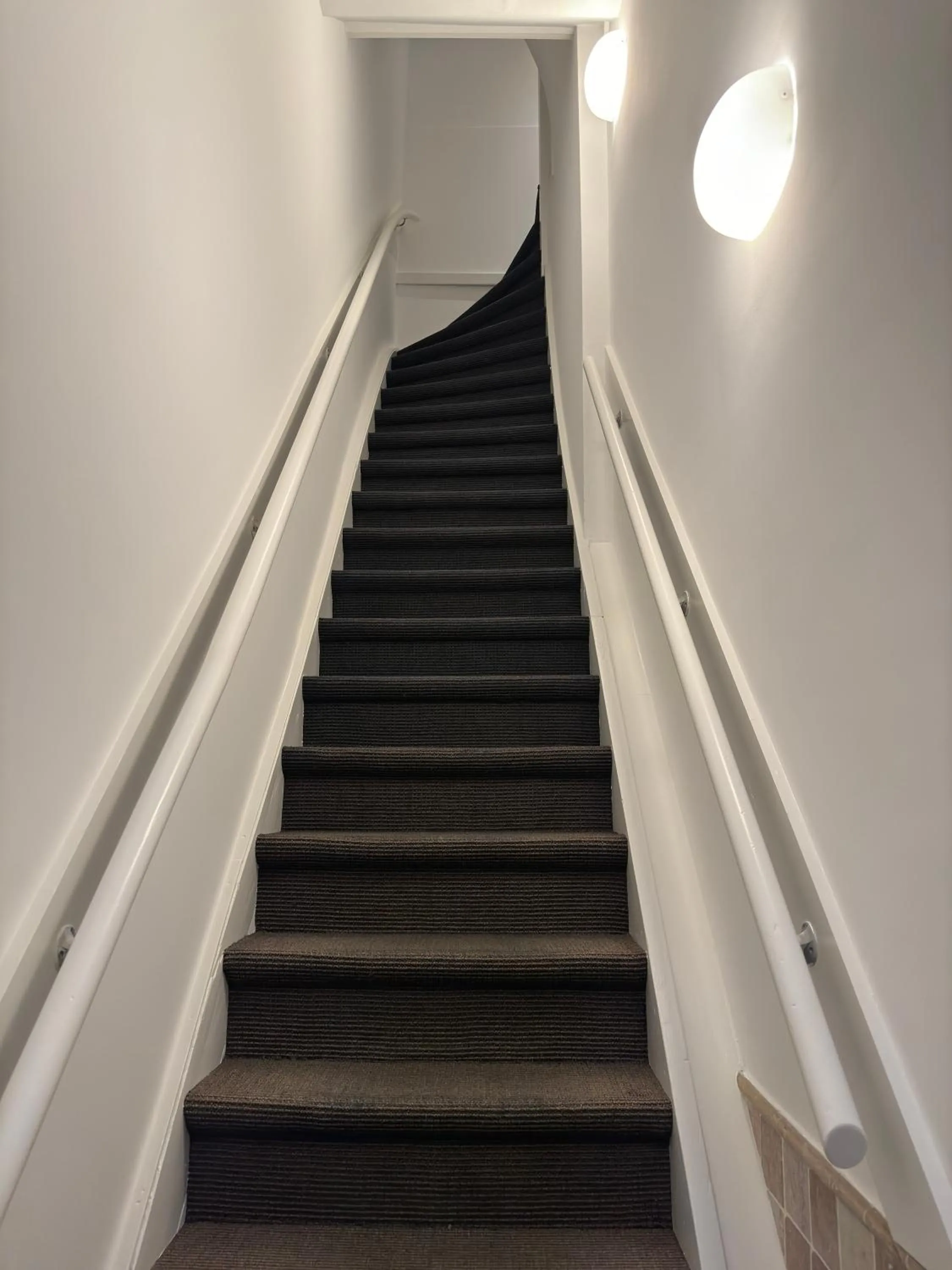 Property building in Nine Streets Inn