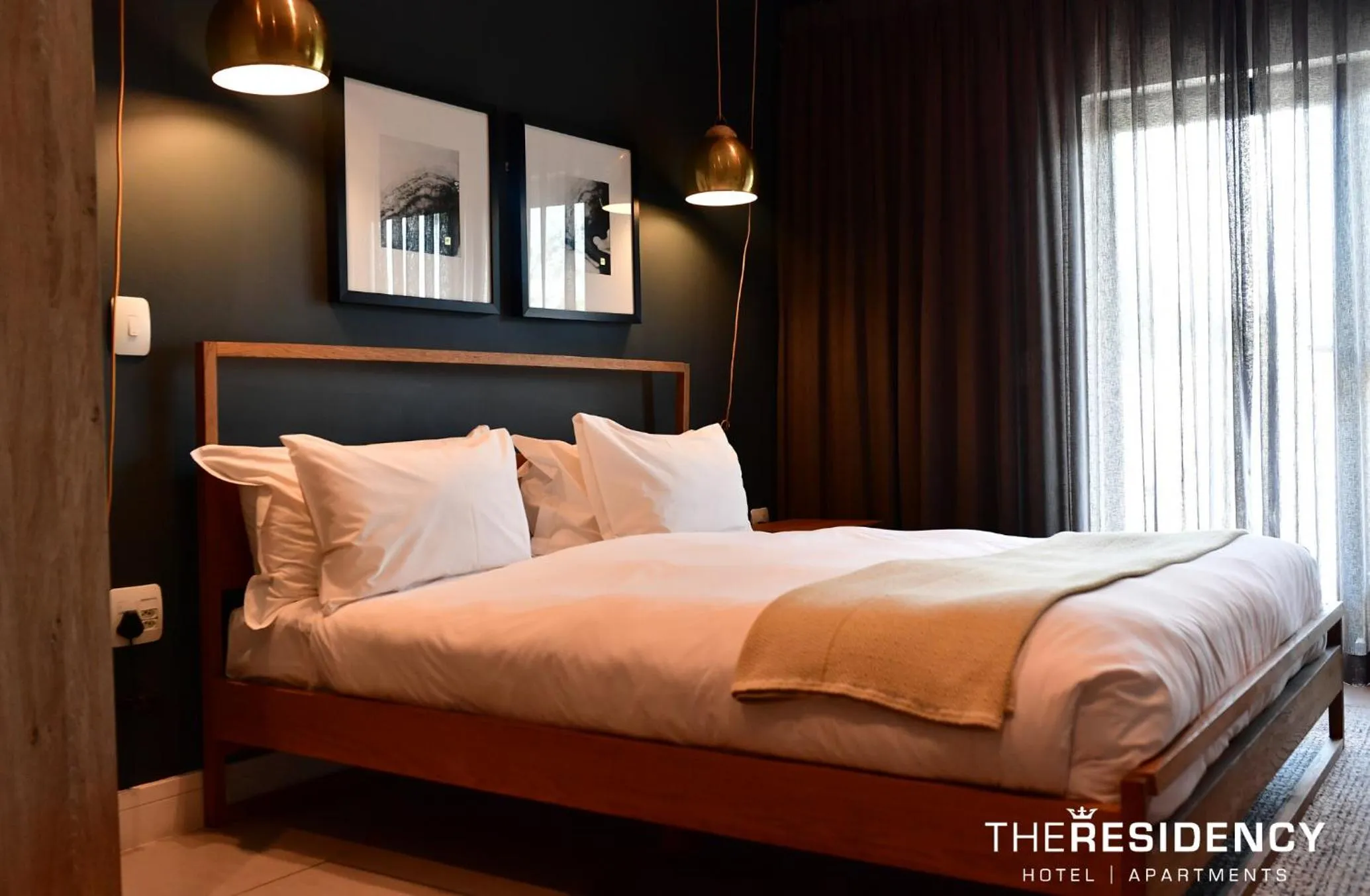 Bed in The Residency Sandhurst