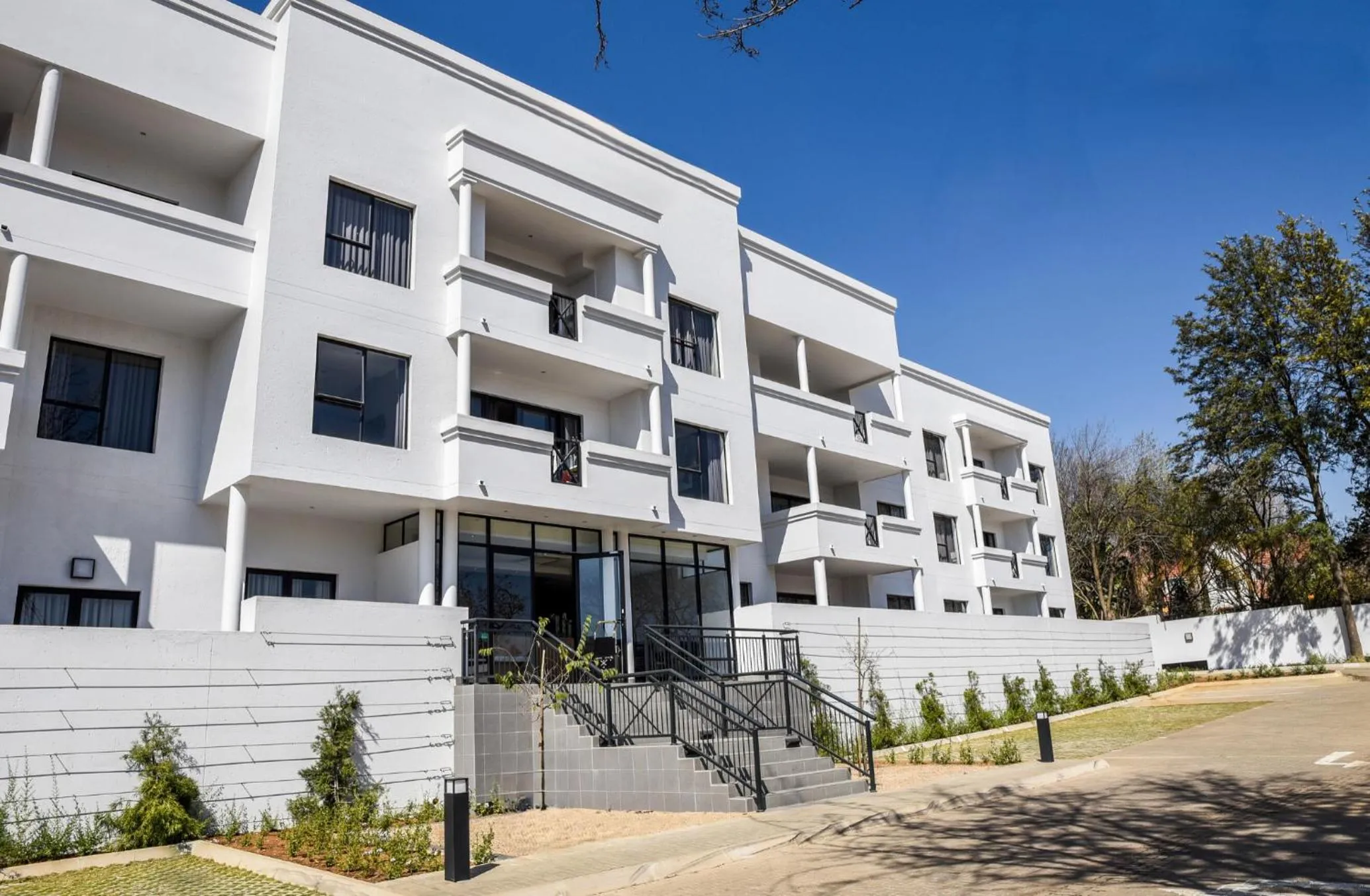 Property building in Mint Hotel Sandhurst