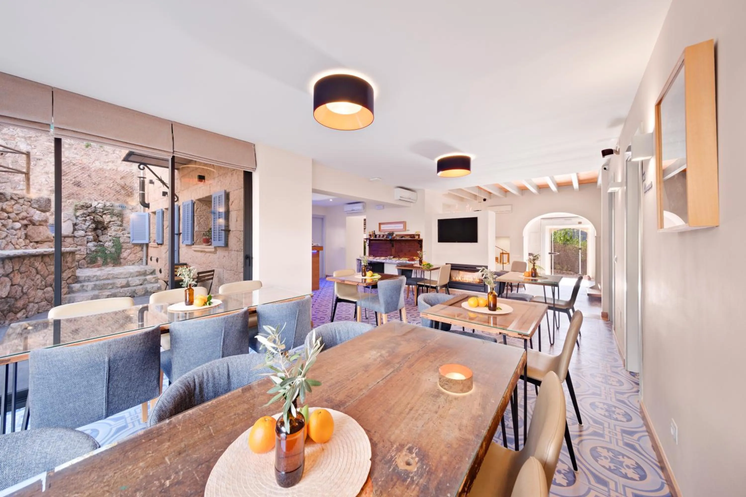 Restaurant/places to eat in Es Corte Vell - Adults Only