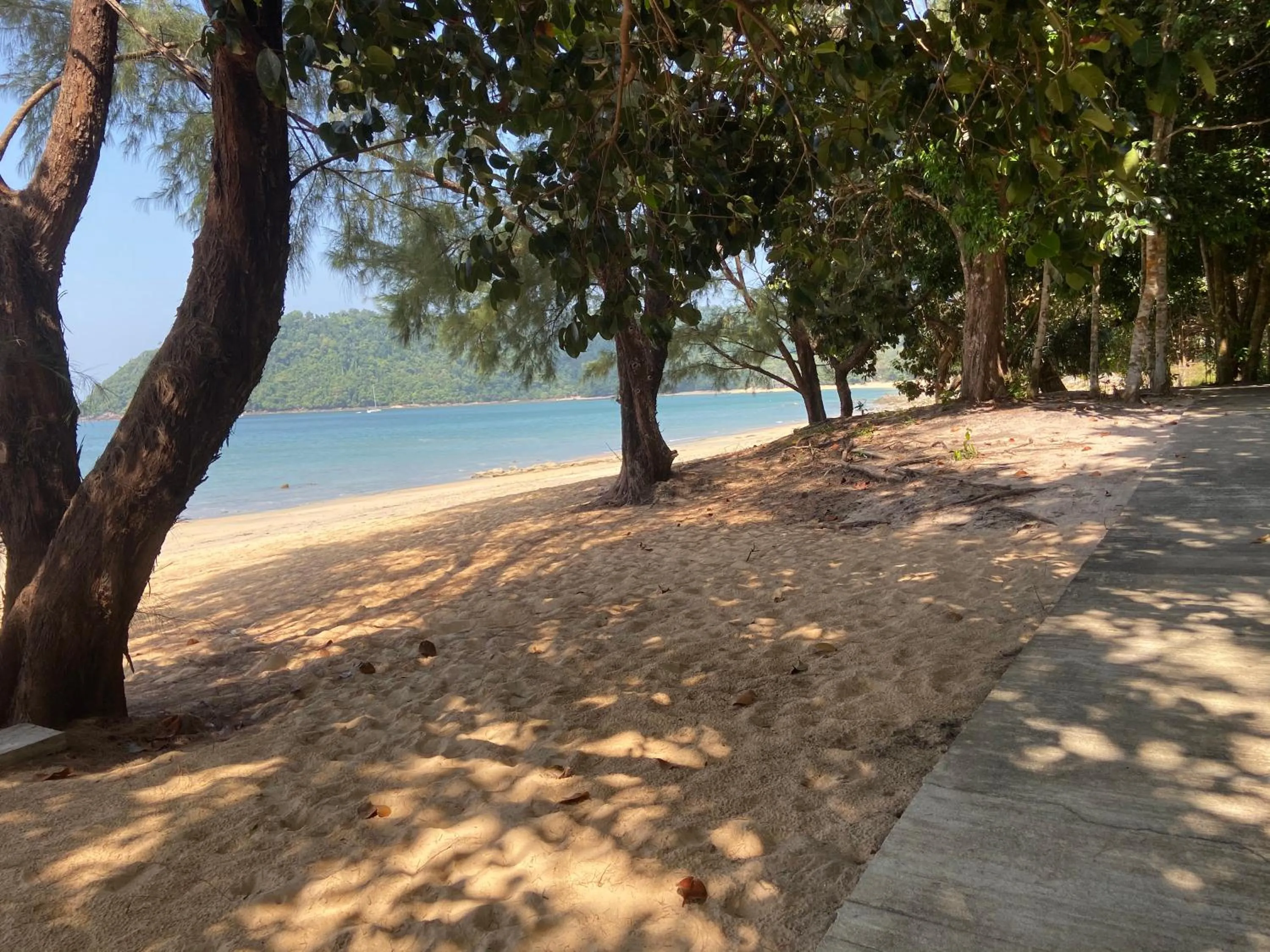 Heaven Beach Resort & Art