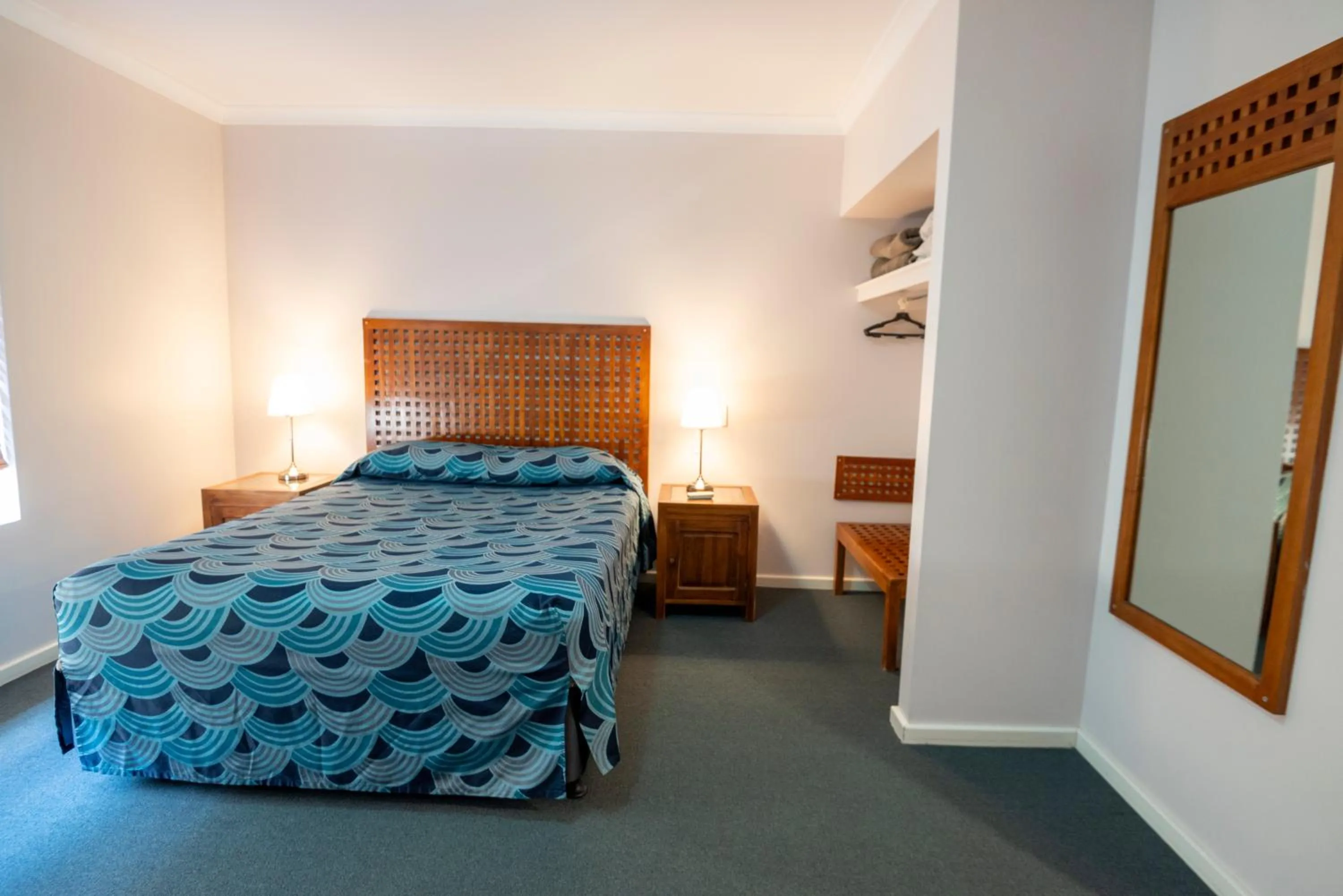 Bed in Bunbury Motel and Apartments