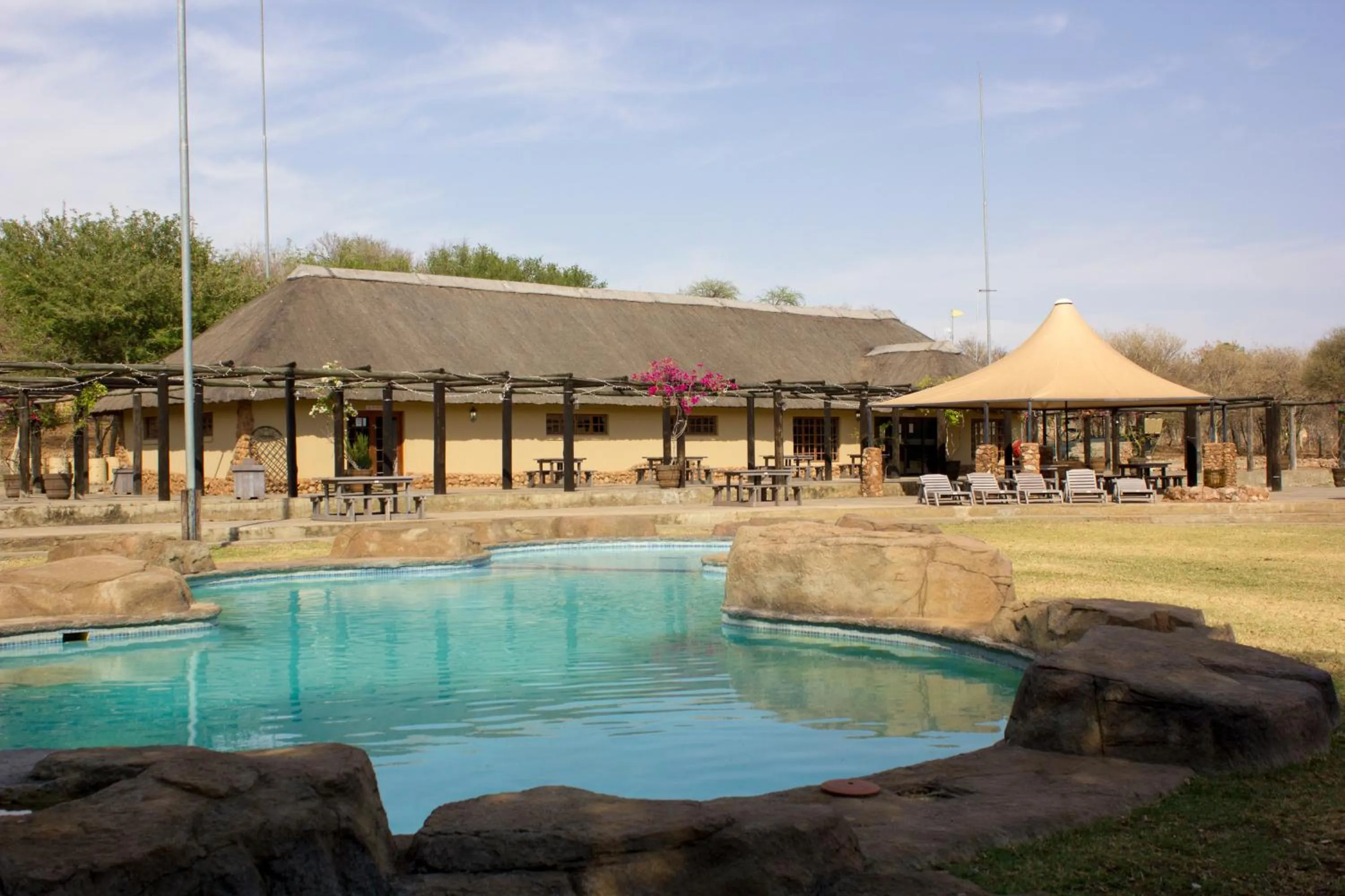 Swimming pool in Thabaledi Game Lodge