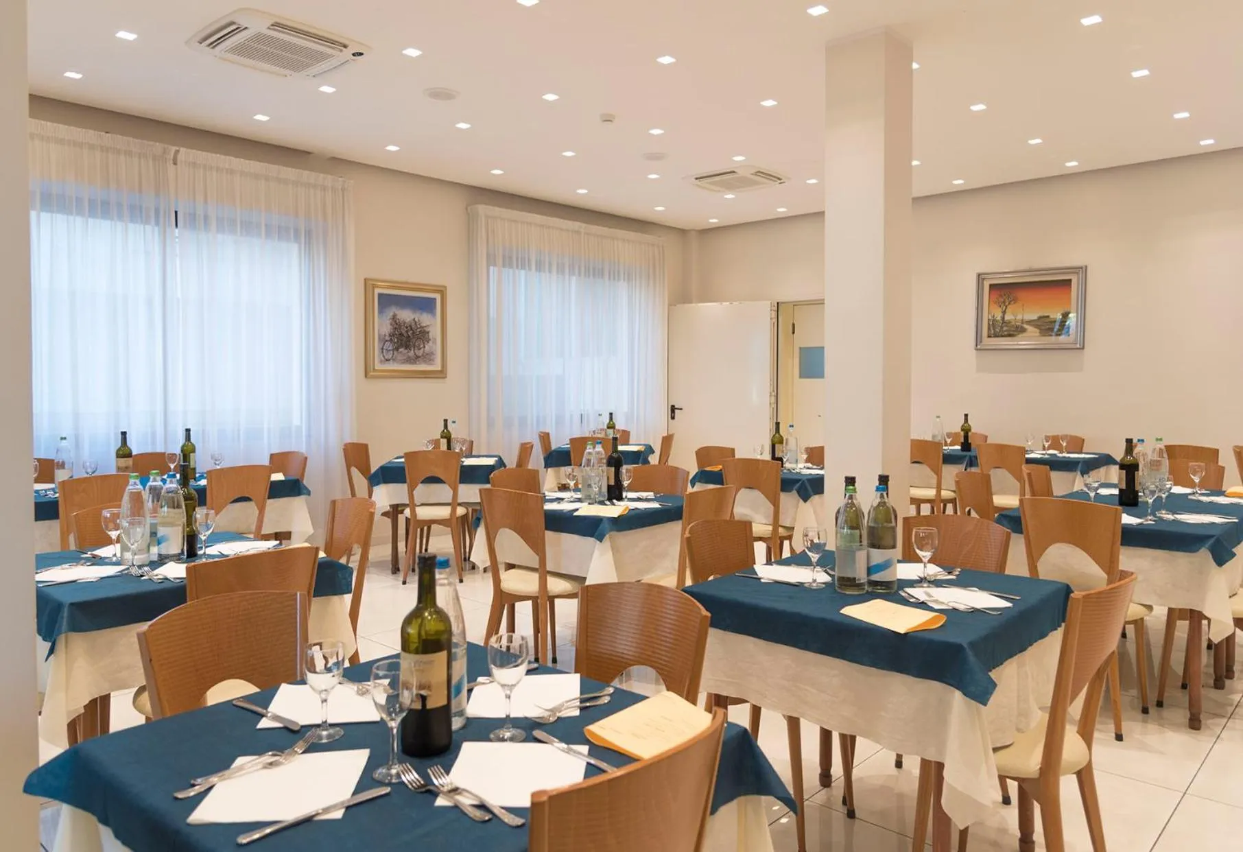 Continental breakfast in Hotel Astra