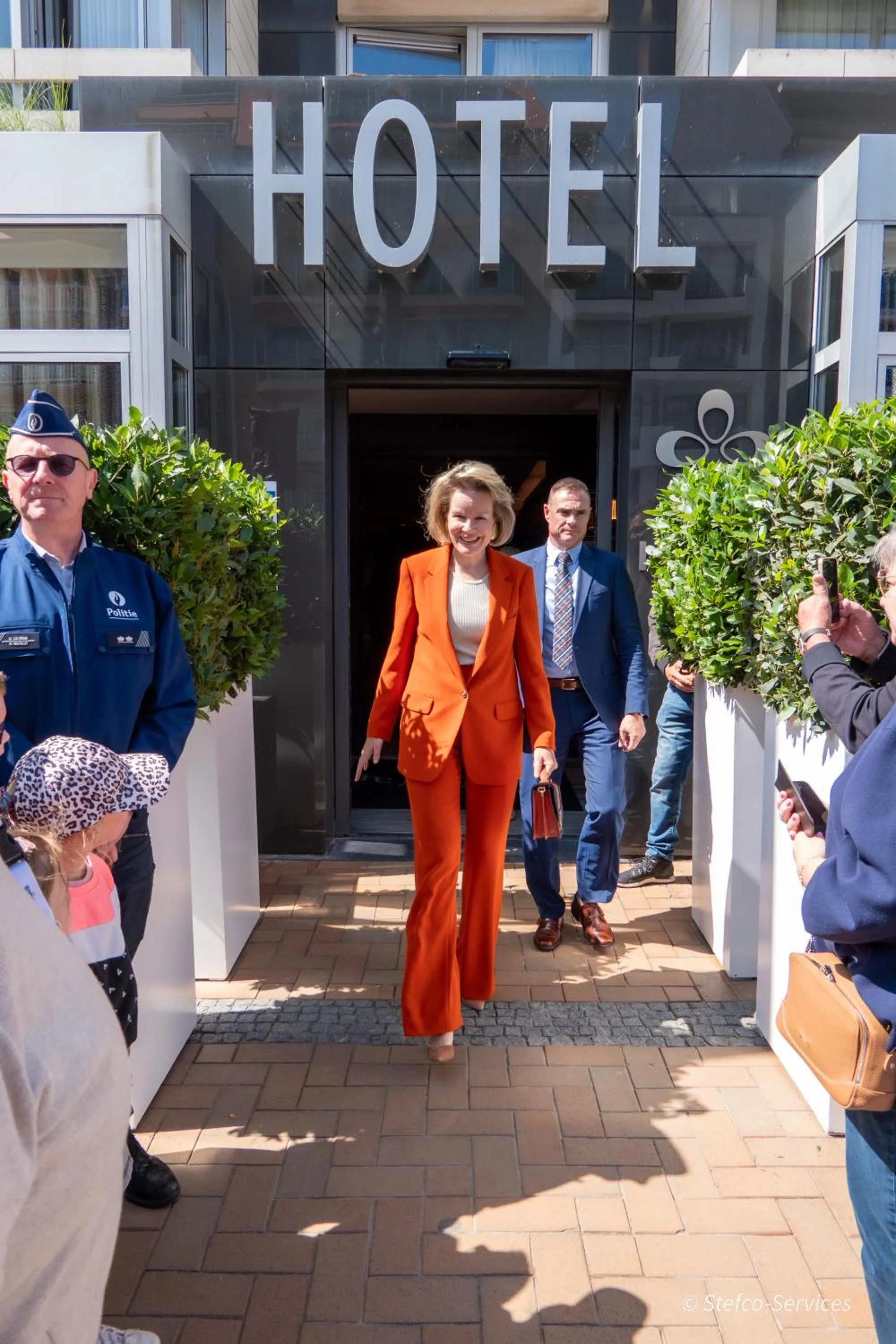 People in Cosmopolite Hotel Nieuwpoort-Bad