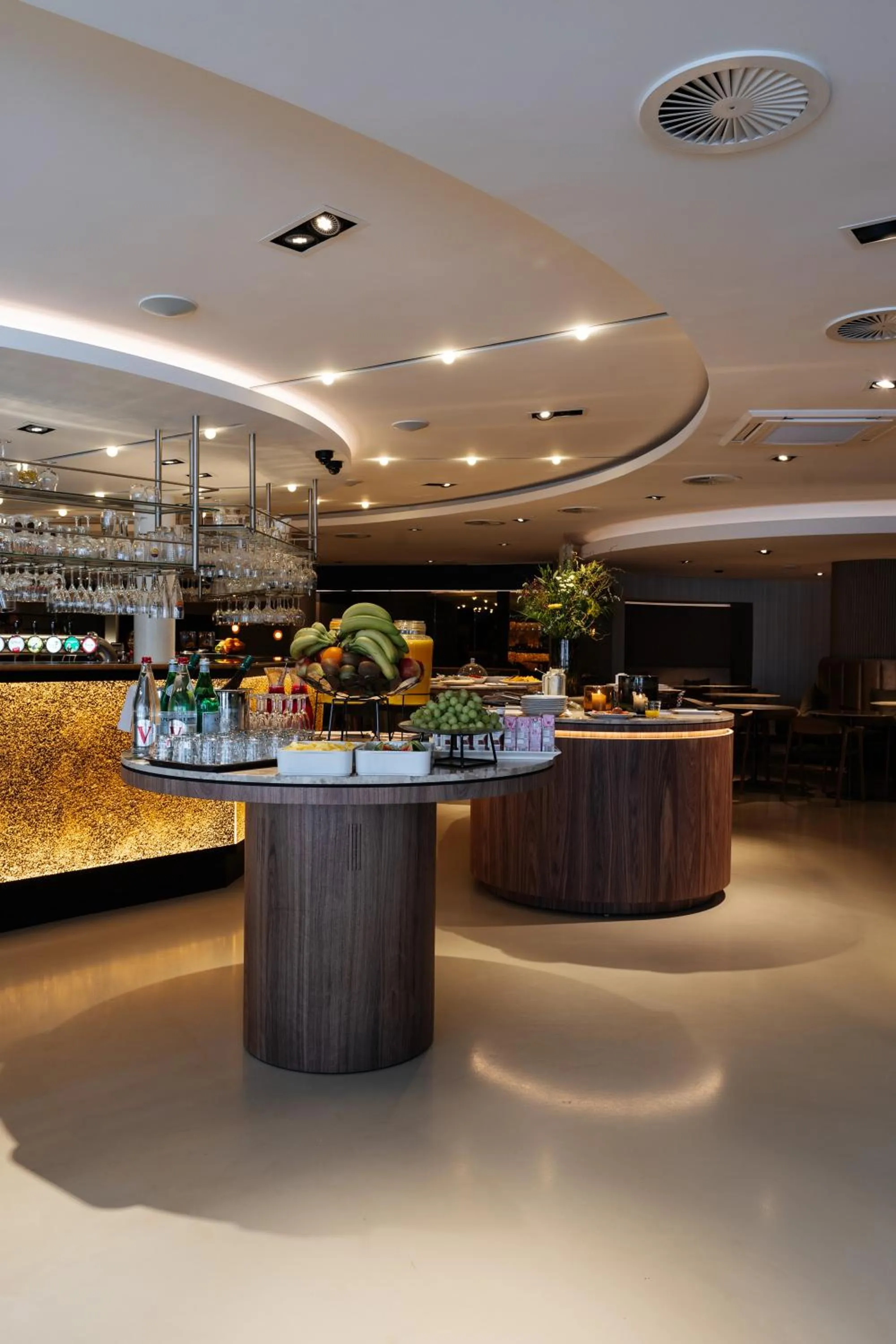 Buffet breakfast in Cosmopolite Hotel Nieuwpoort-Bad