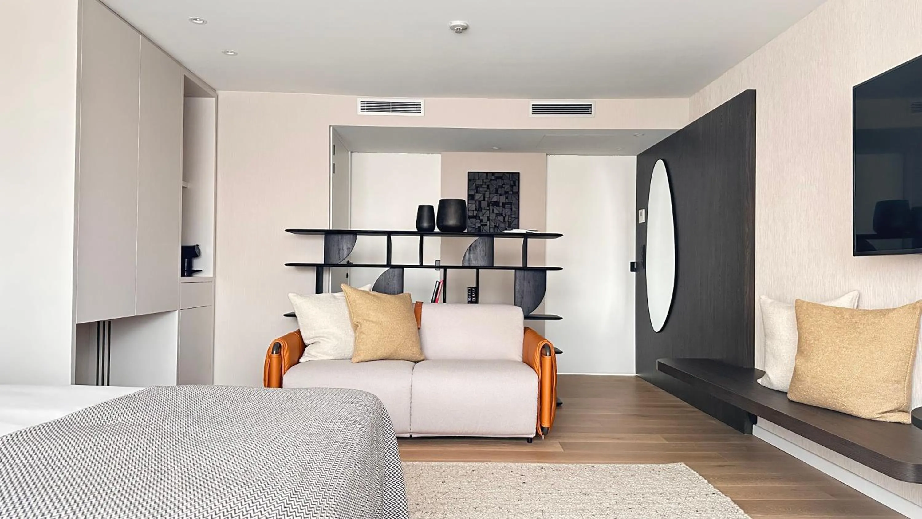 Bed in Cosmopolite Hotel Nieuwpoort-Bad