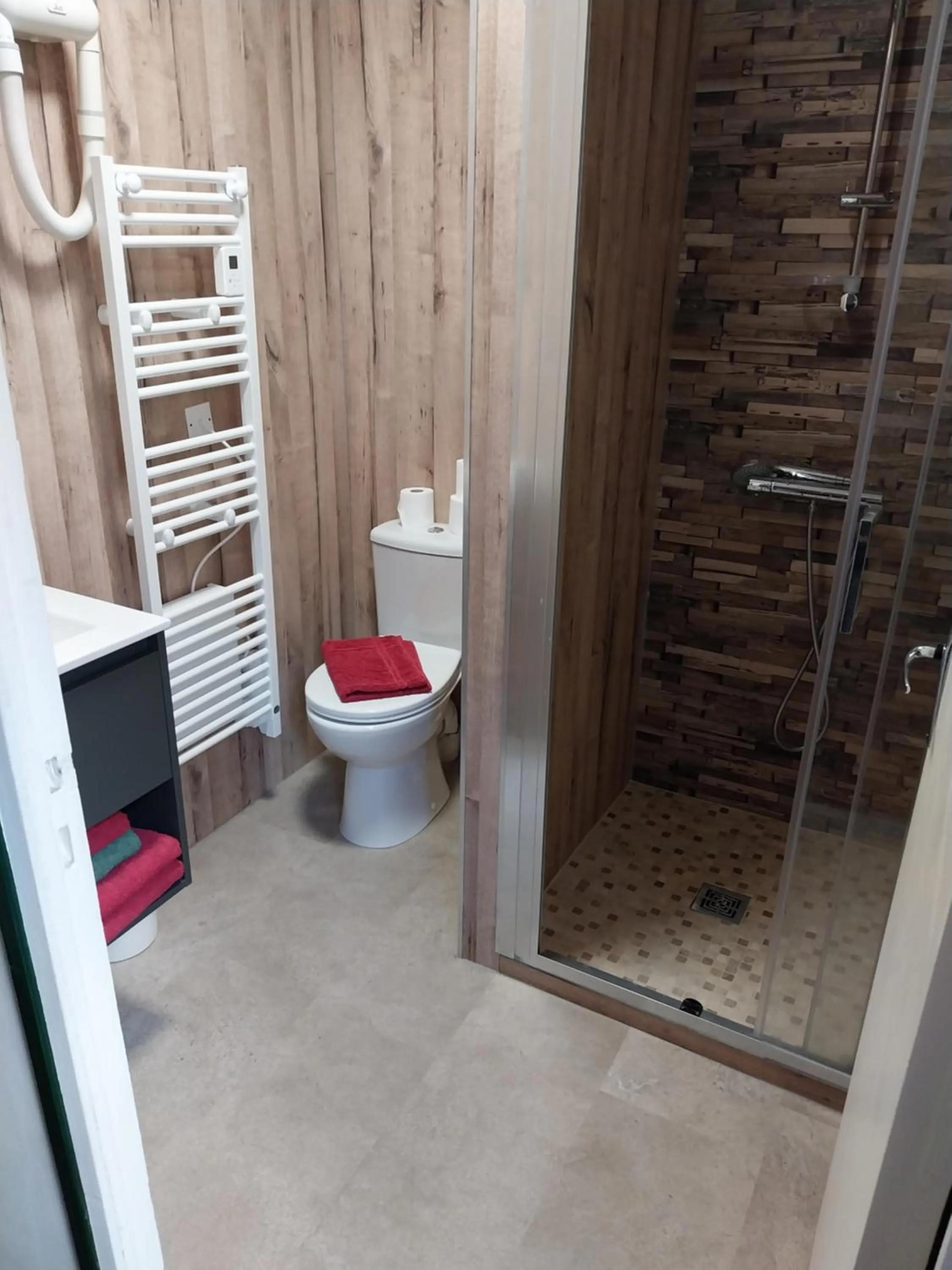 Bathroom in Hôtel Jean XXII