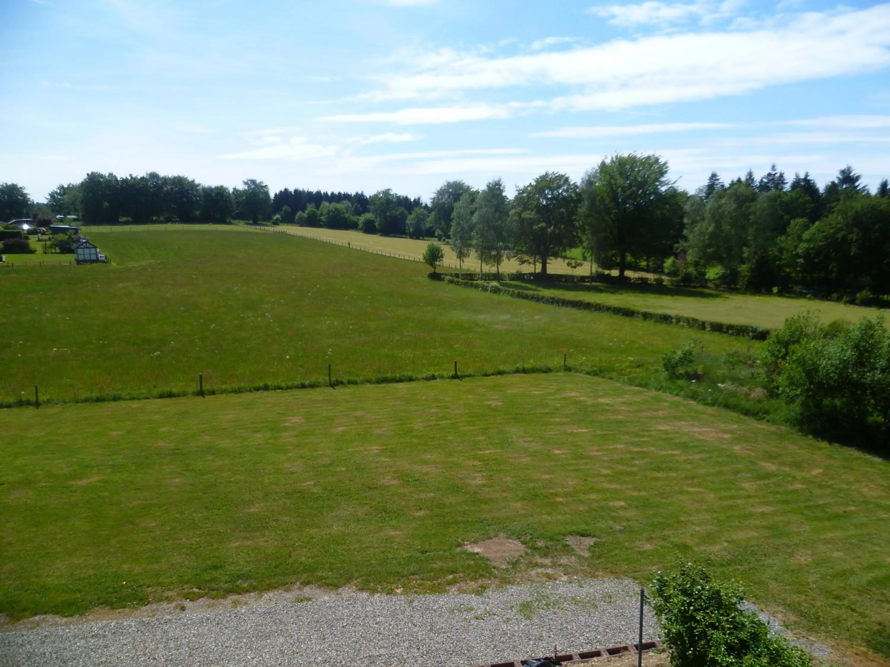 Garden in Hotel Dry Les Courtis