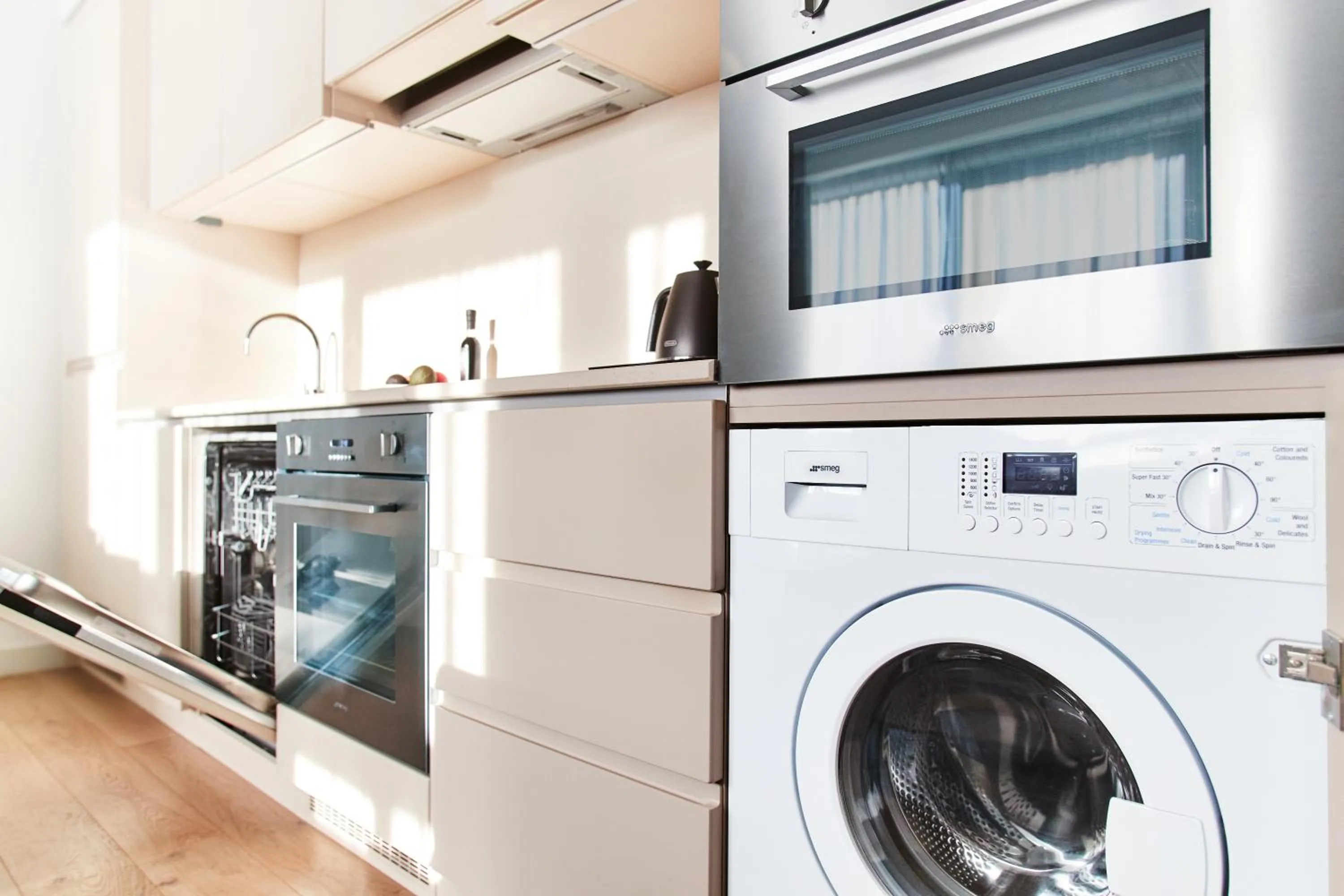 Kitchen or kitchenette in CitySuites Aparthotel