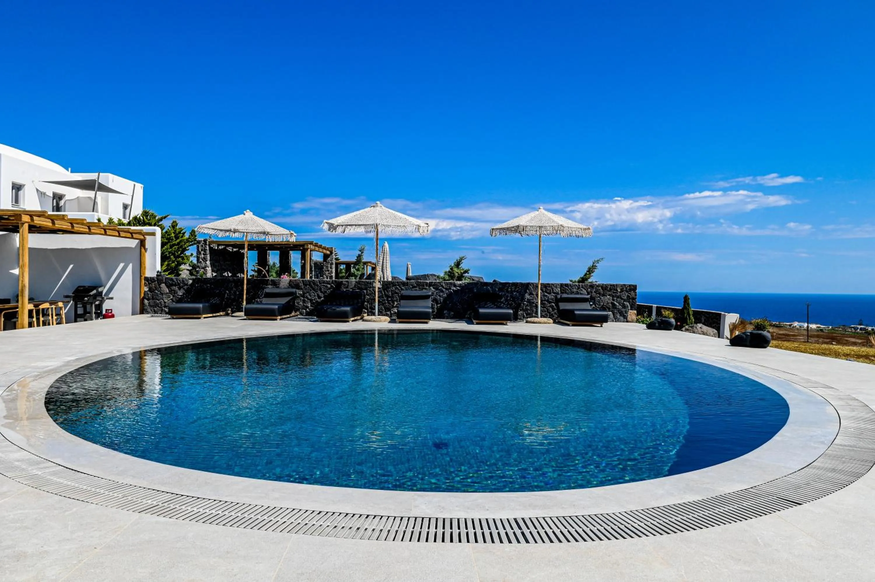 Swimming pool in Saint Apostles Villas