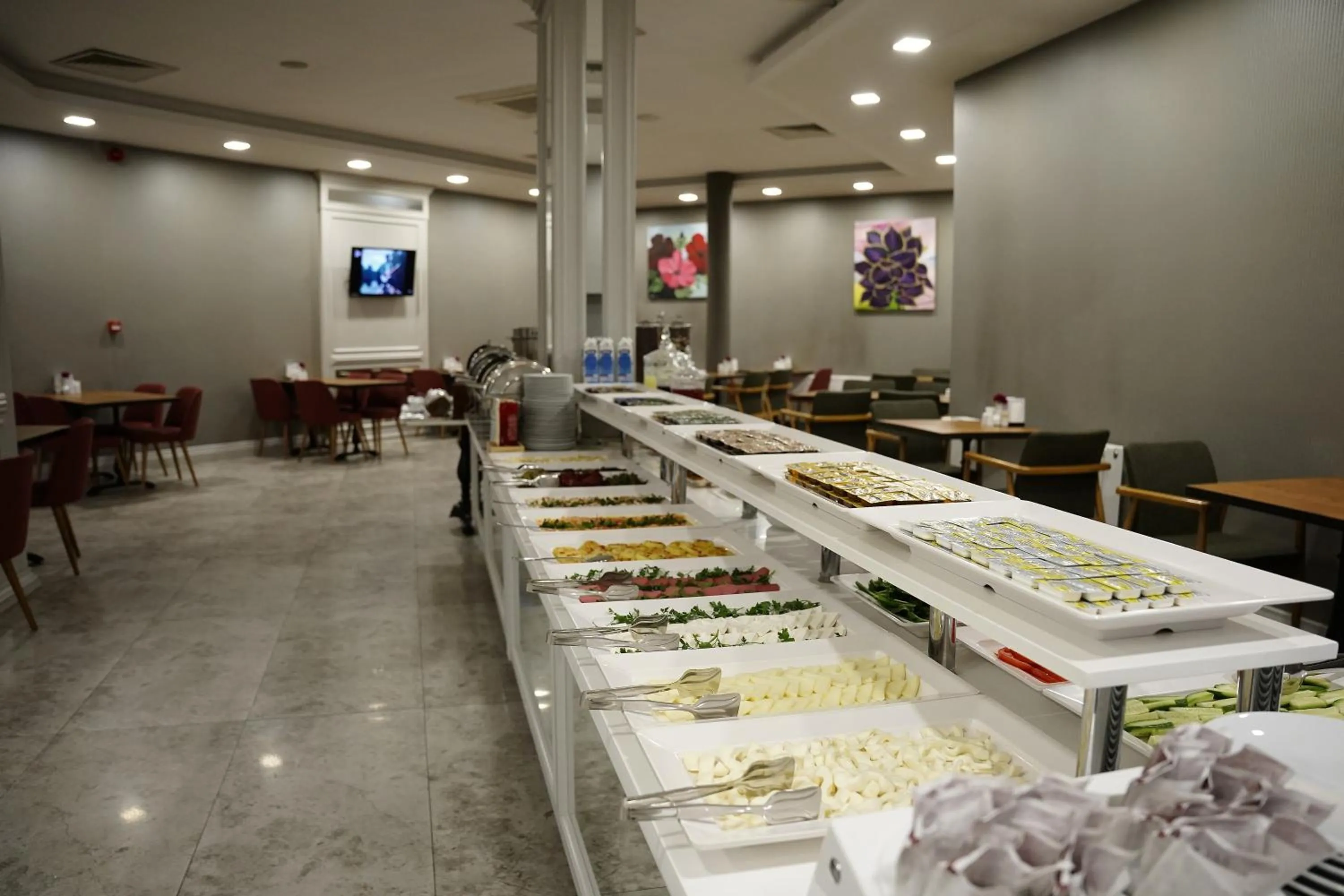 Buffet breakfast in Enerji Otel