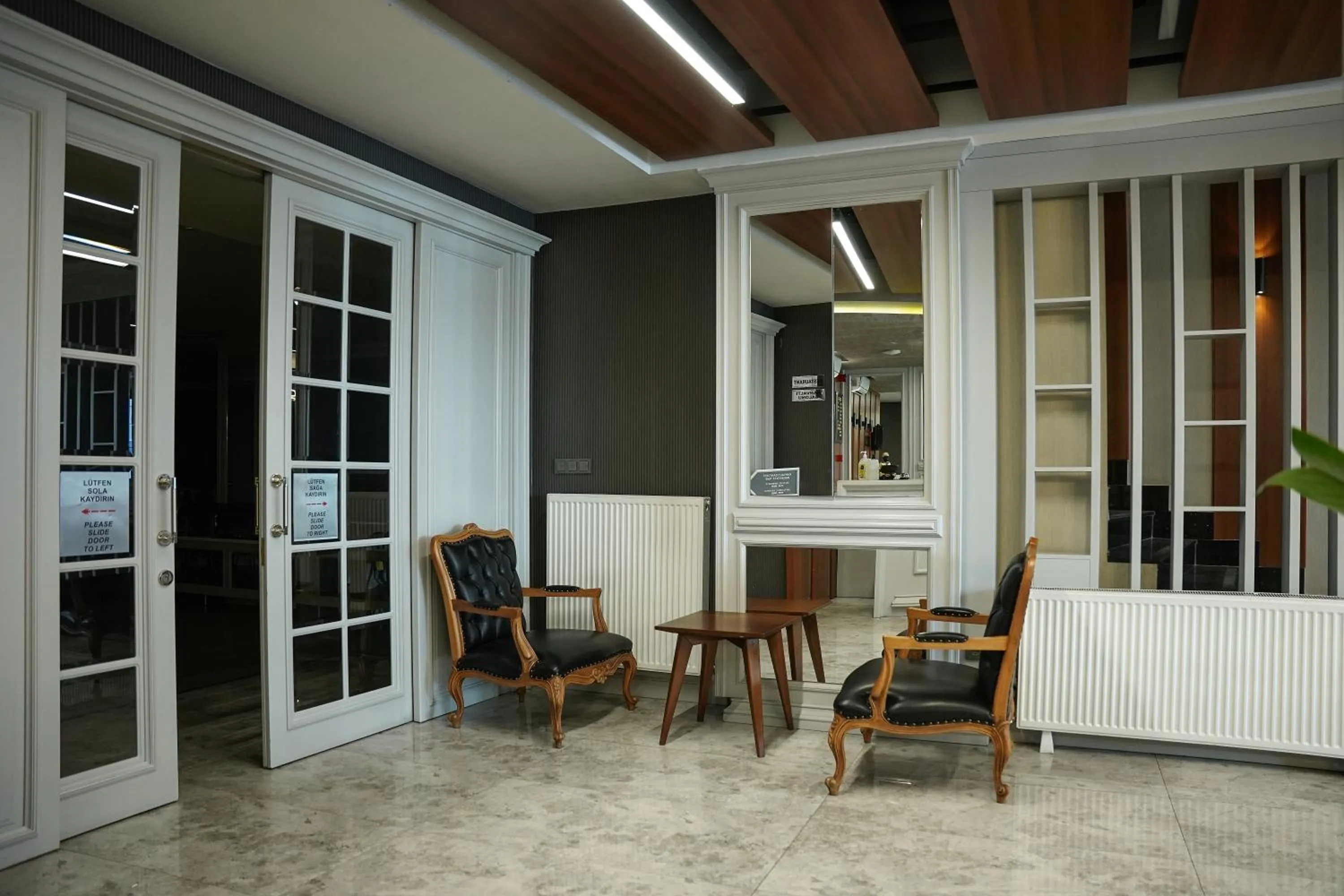 Living room in Enerji Otel