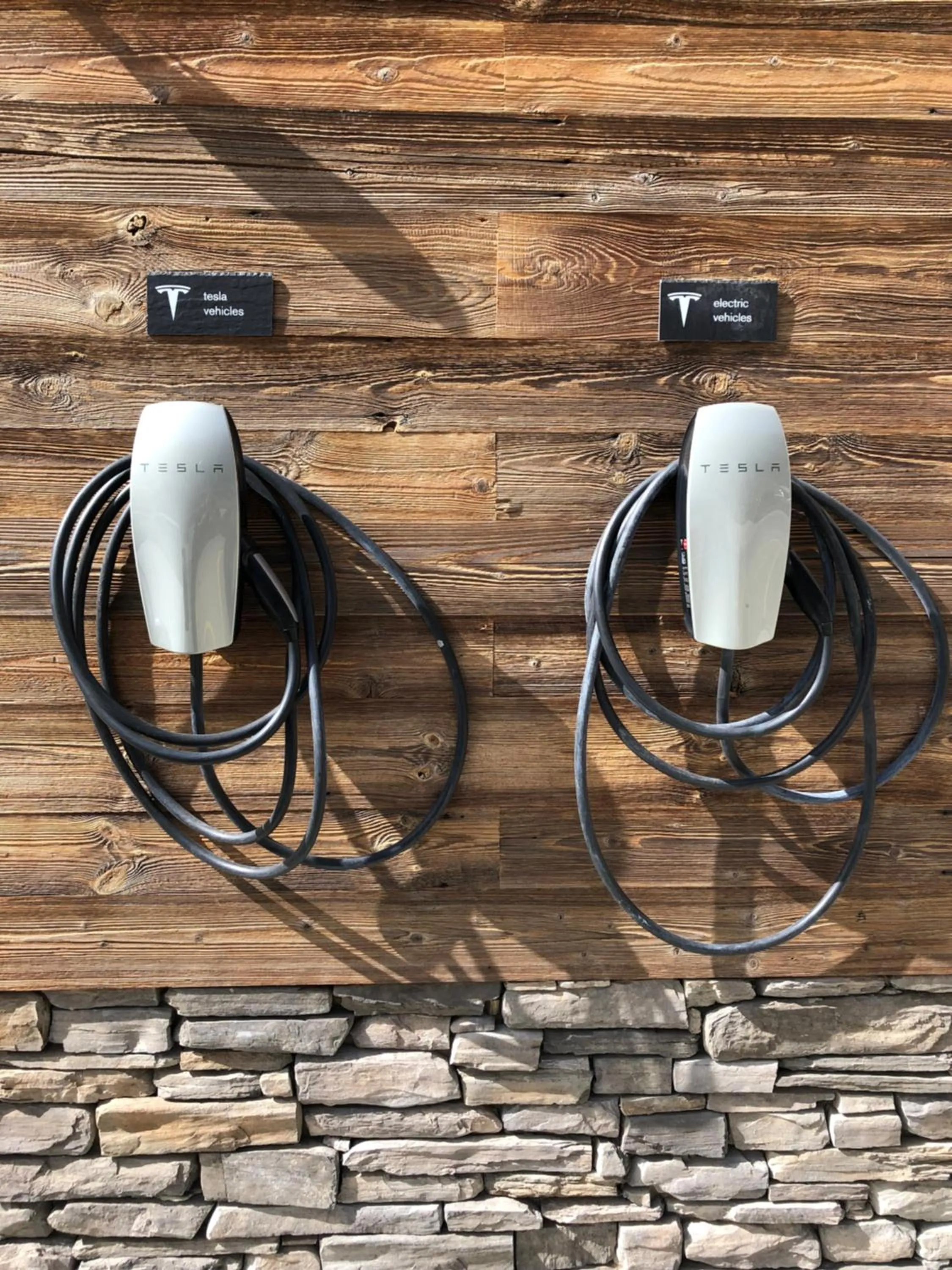 Facade/entrance in Chandolin Boutique Hotel