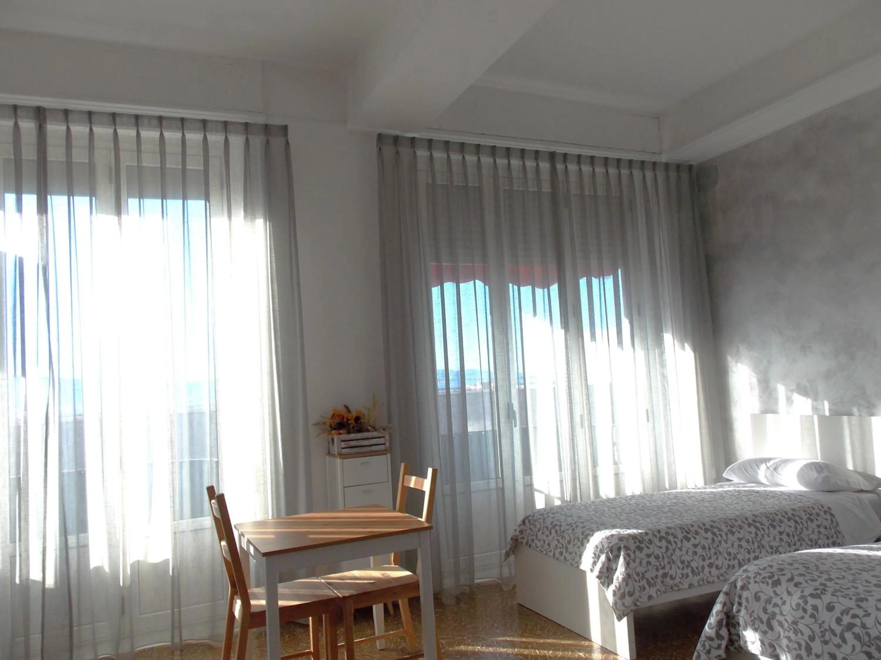 Bedroom, Bed in Central House