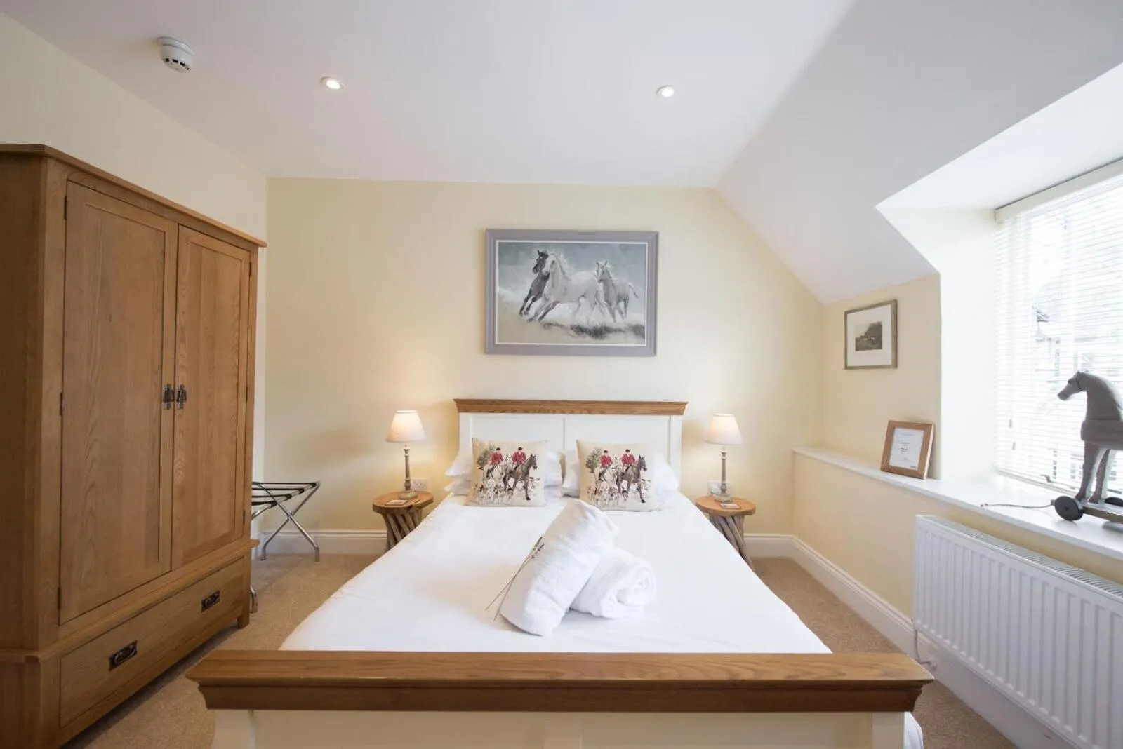 Bed in The Lodge at Broadway