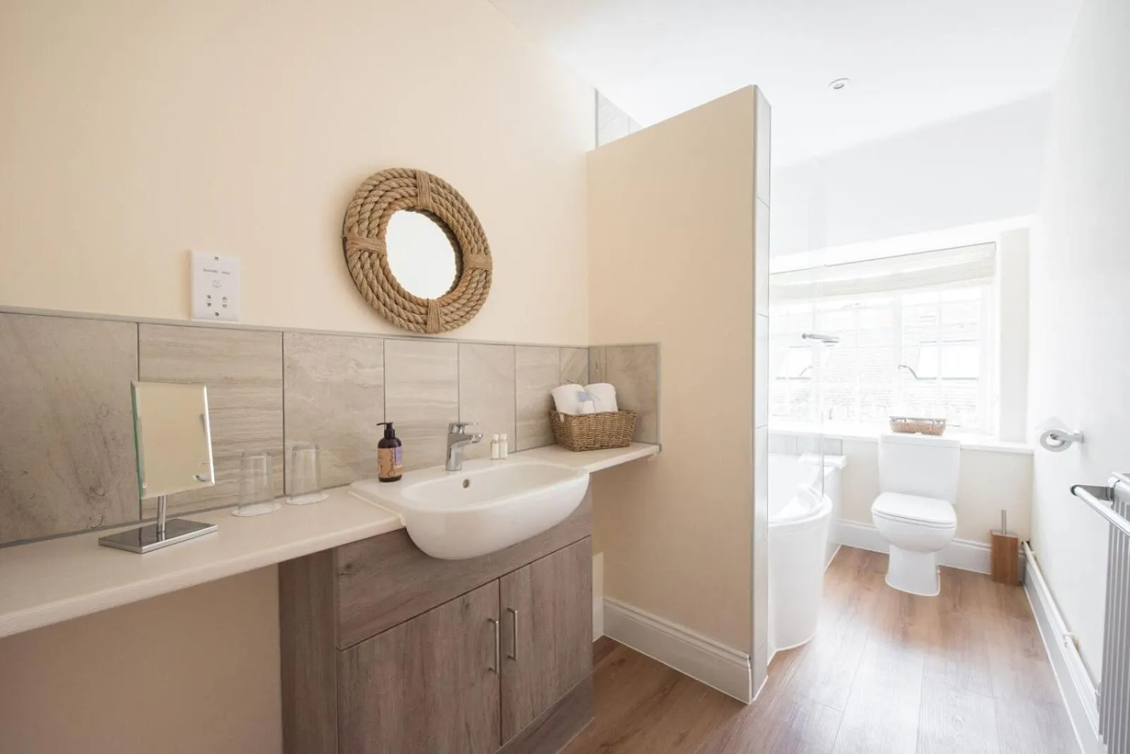 The Lodge at Broadway