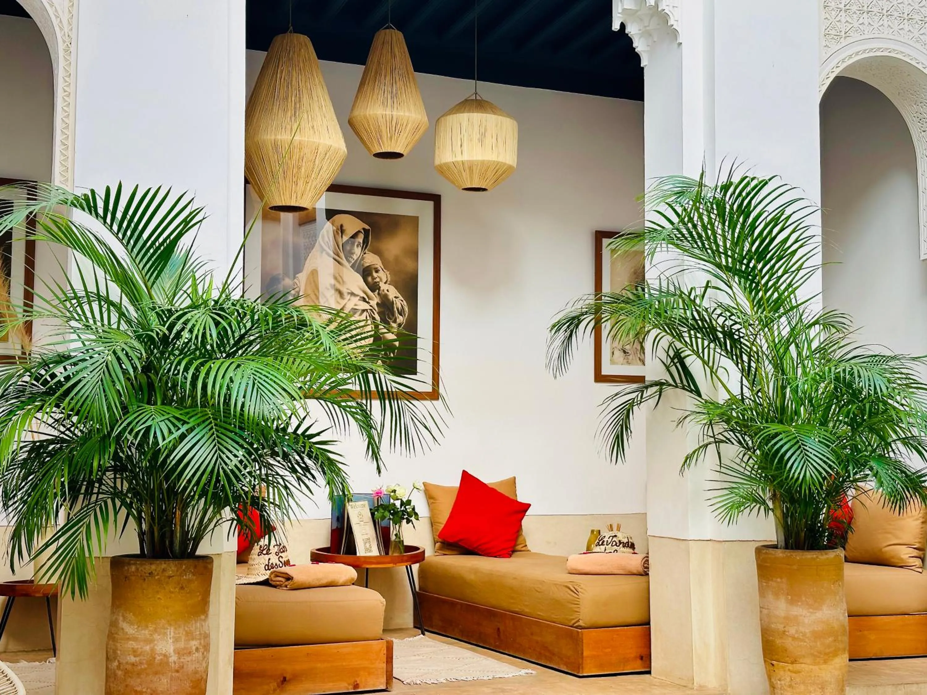 Living room in Riad Jardin Des Sens & Spa