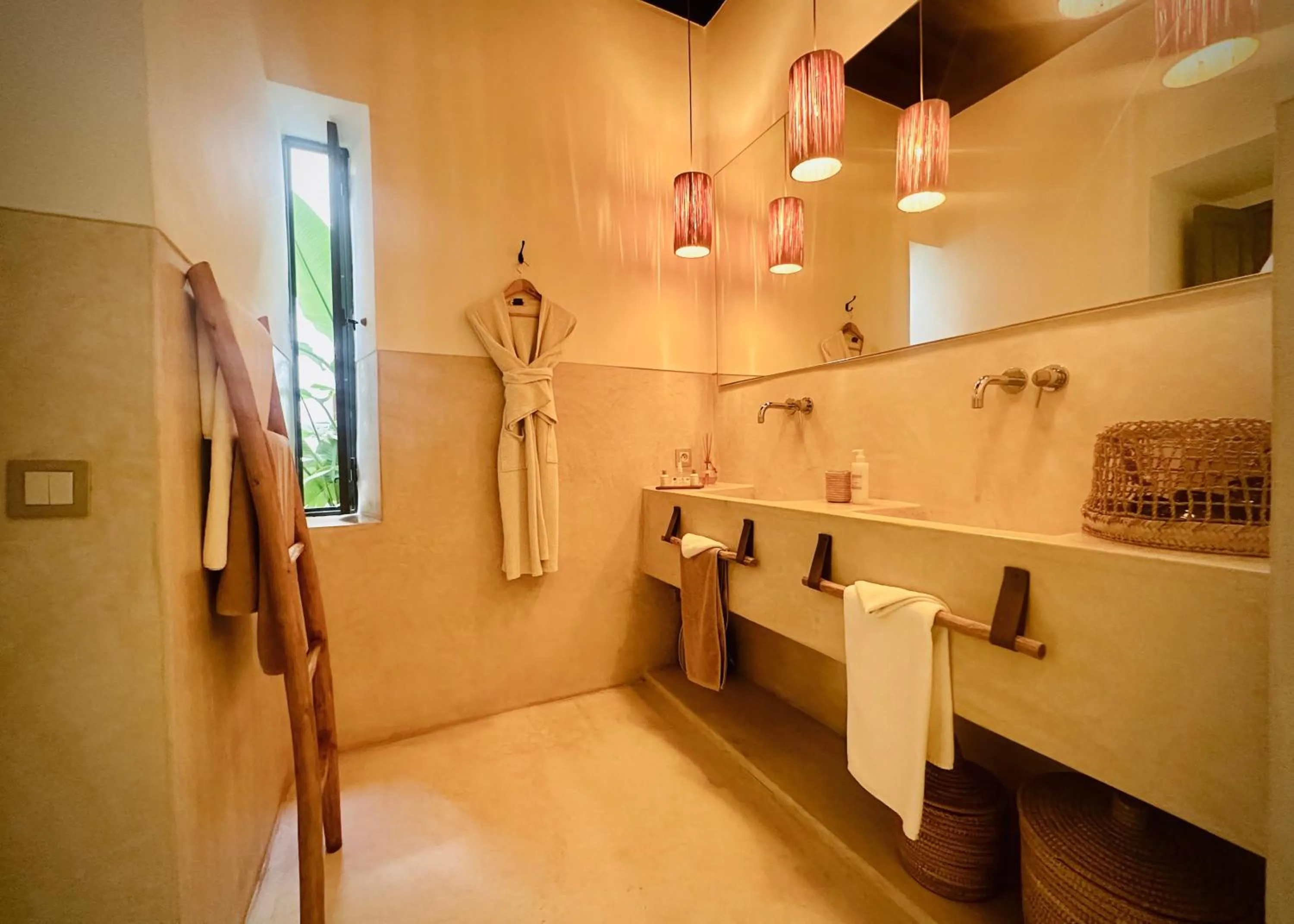 Bathroom in Riad Jardin Des Sens & Spa